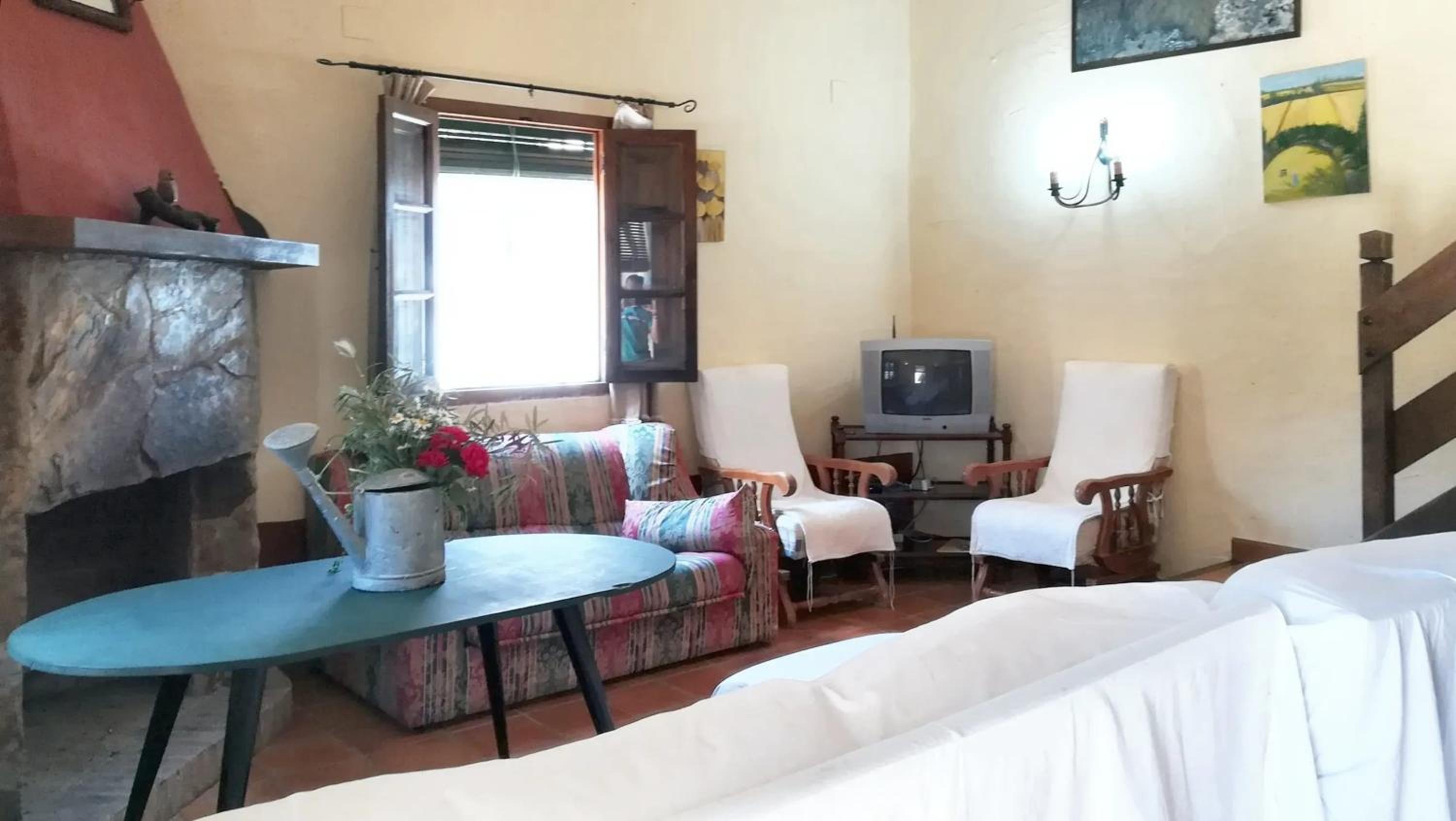 Six-Bedroom Villa  photo 3