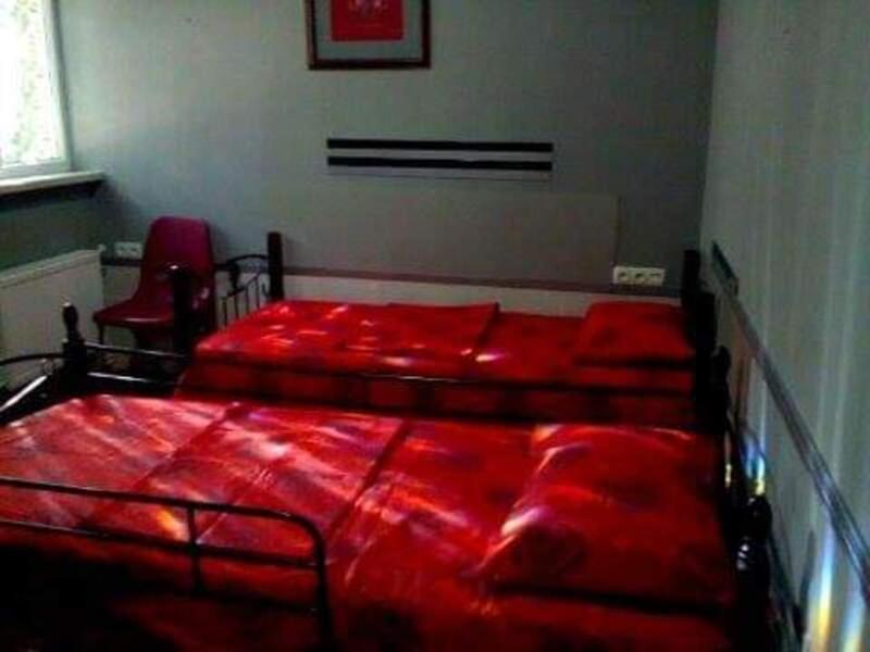 Standard Twin Room With Shared Bathroom