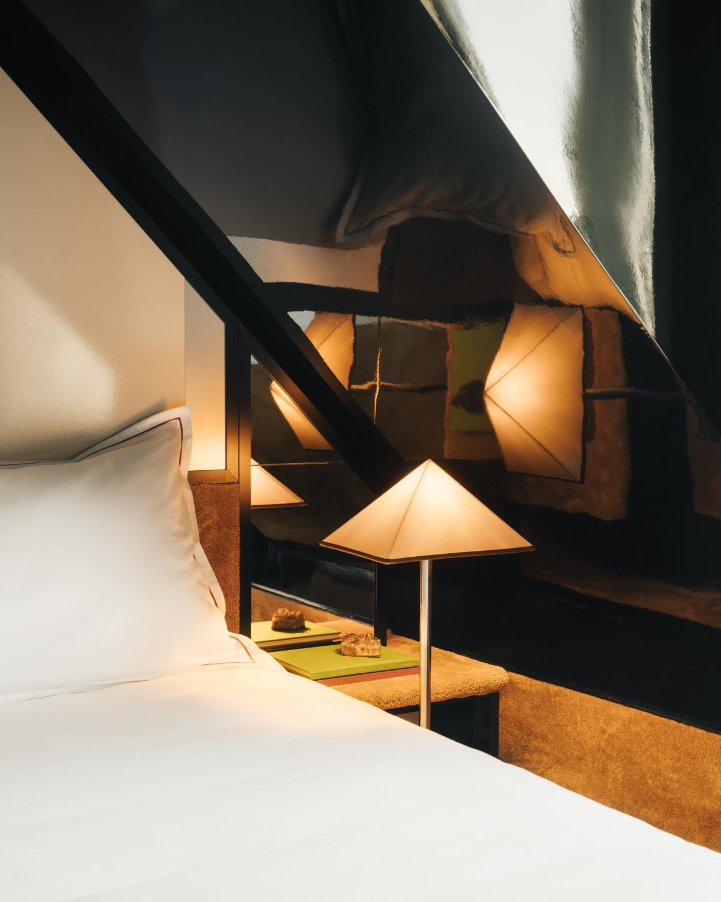 Small Double Room photo 1
