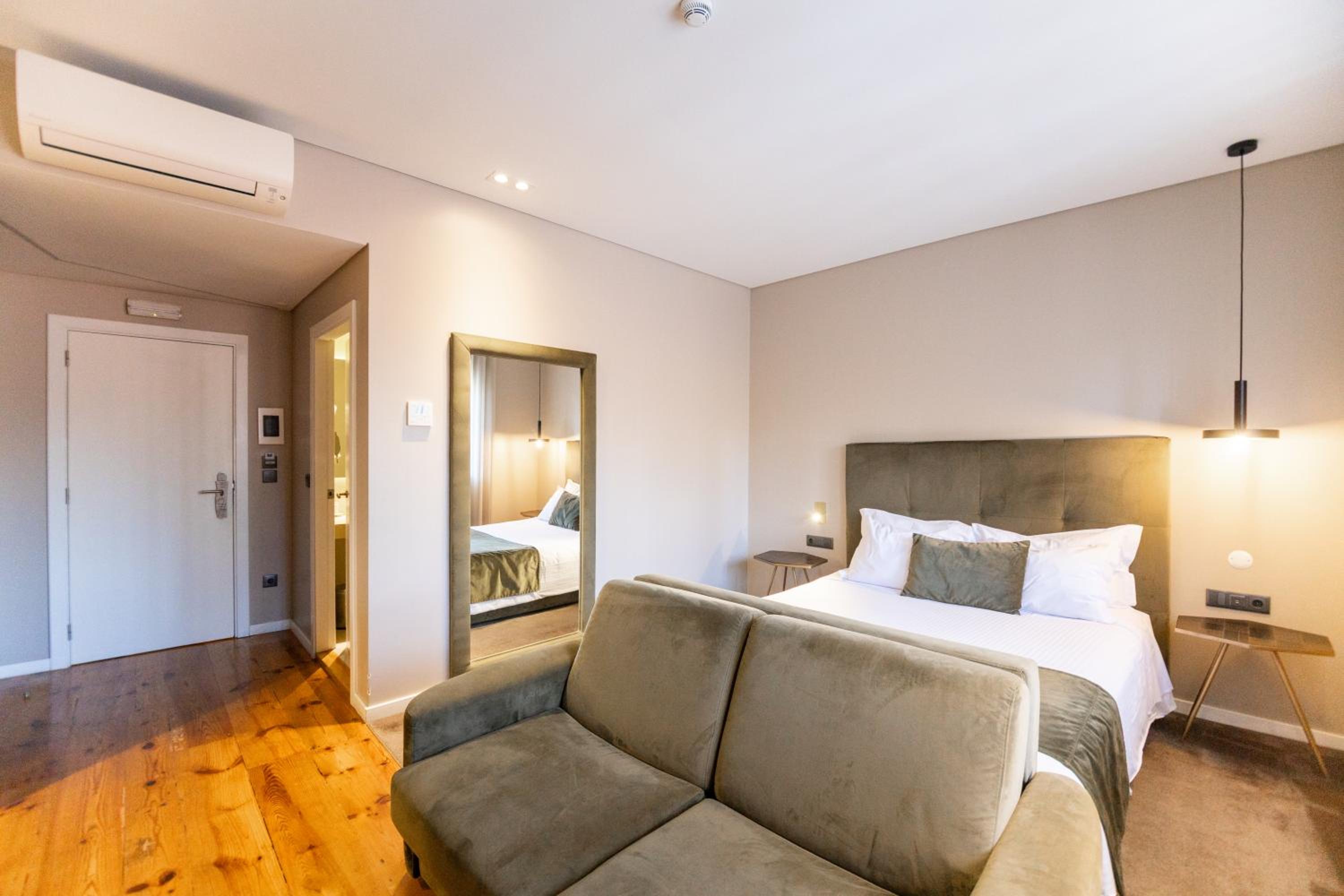 Deluxe Double Room - Photo 2