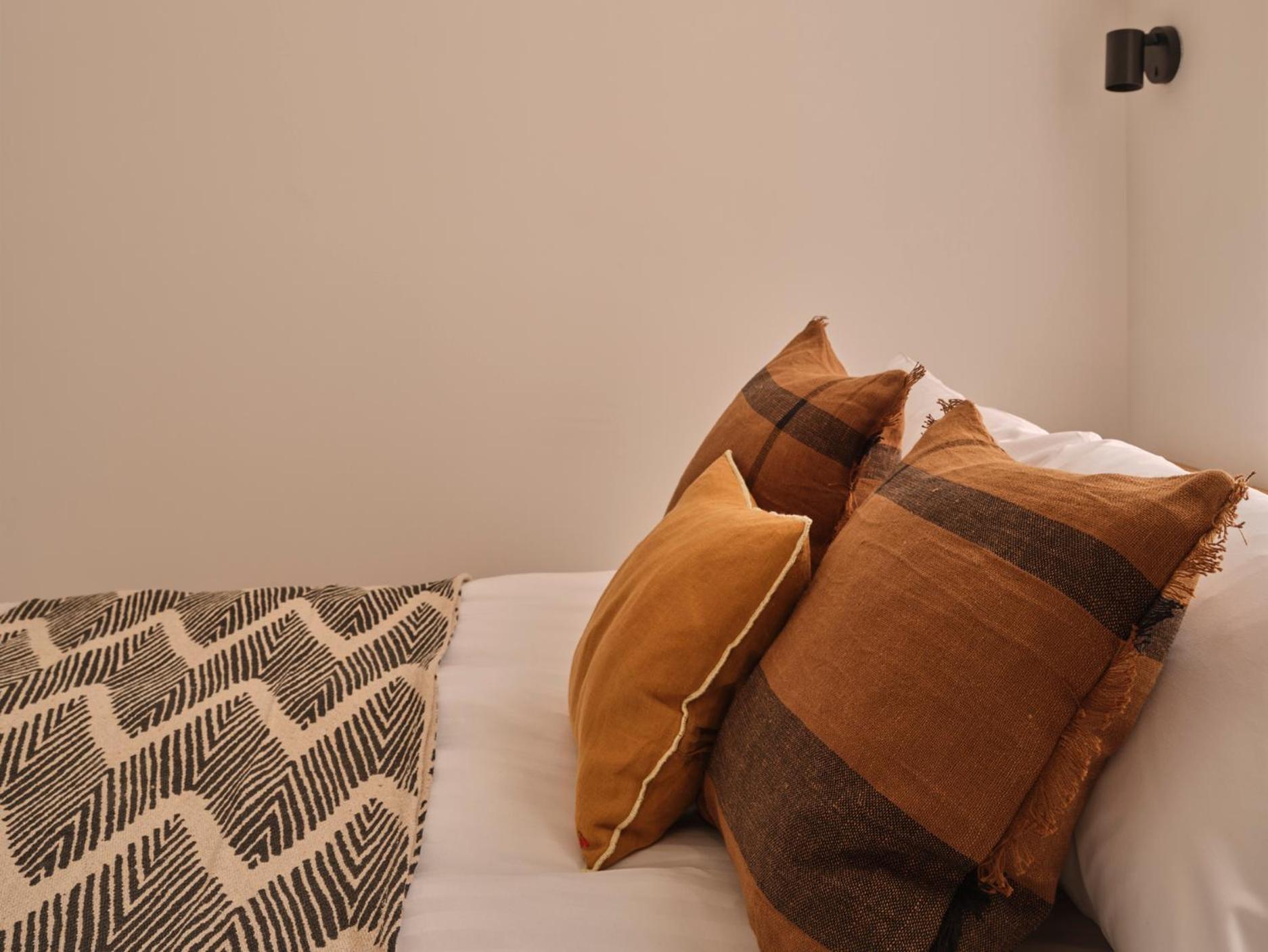 Superior One-Bedroom Apartment (4 Adults) photo 2