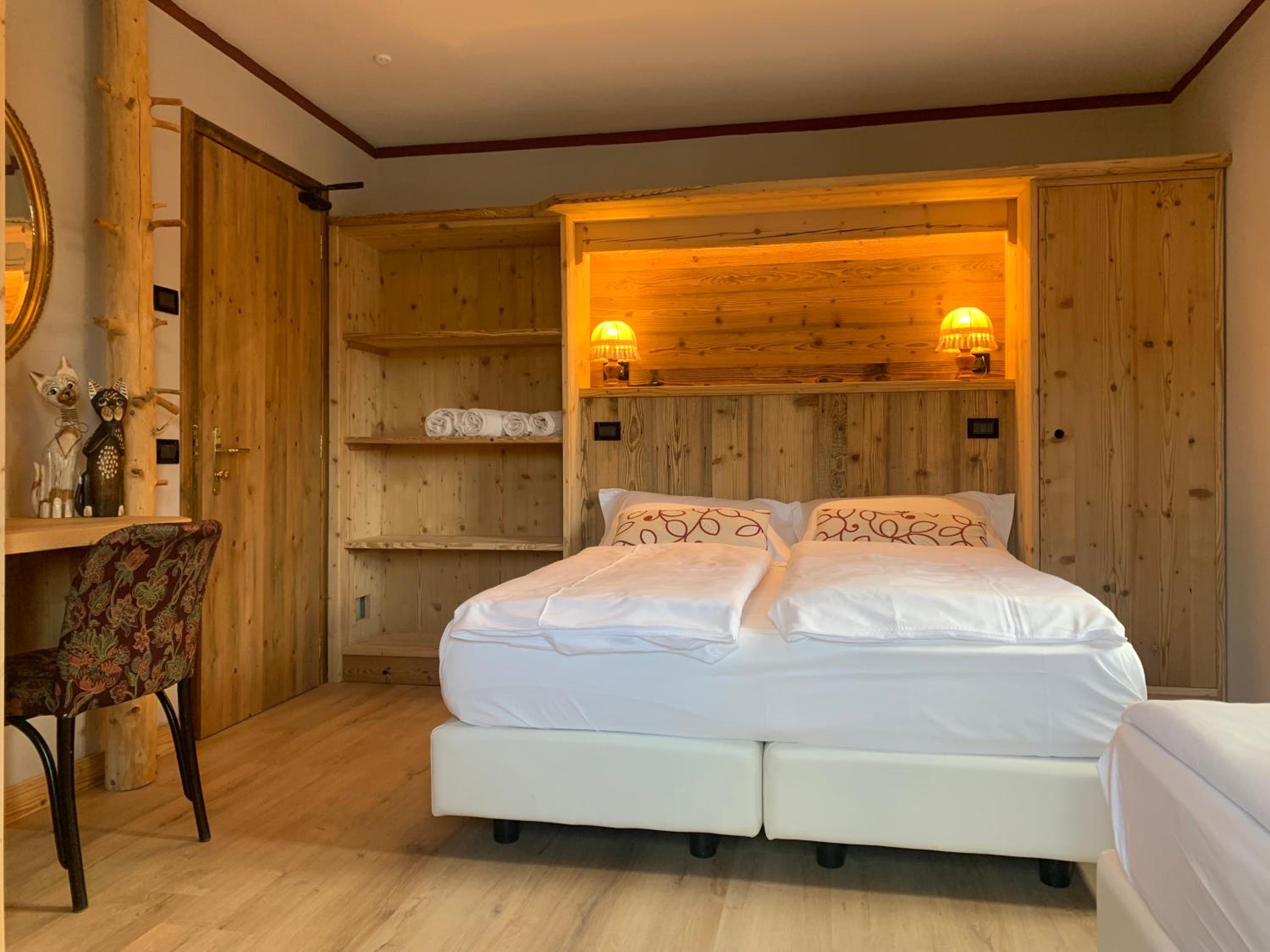 Double Room with Lake View photo 1