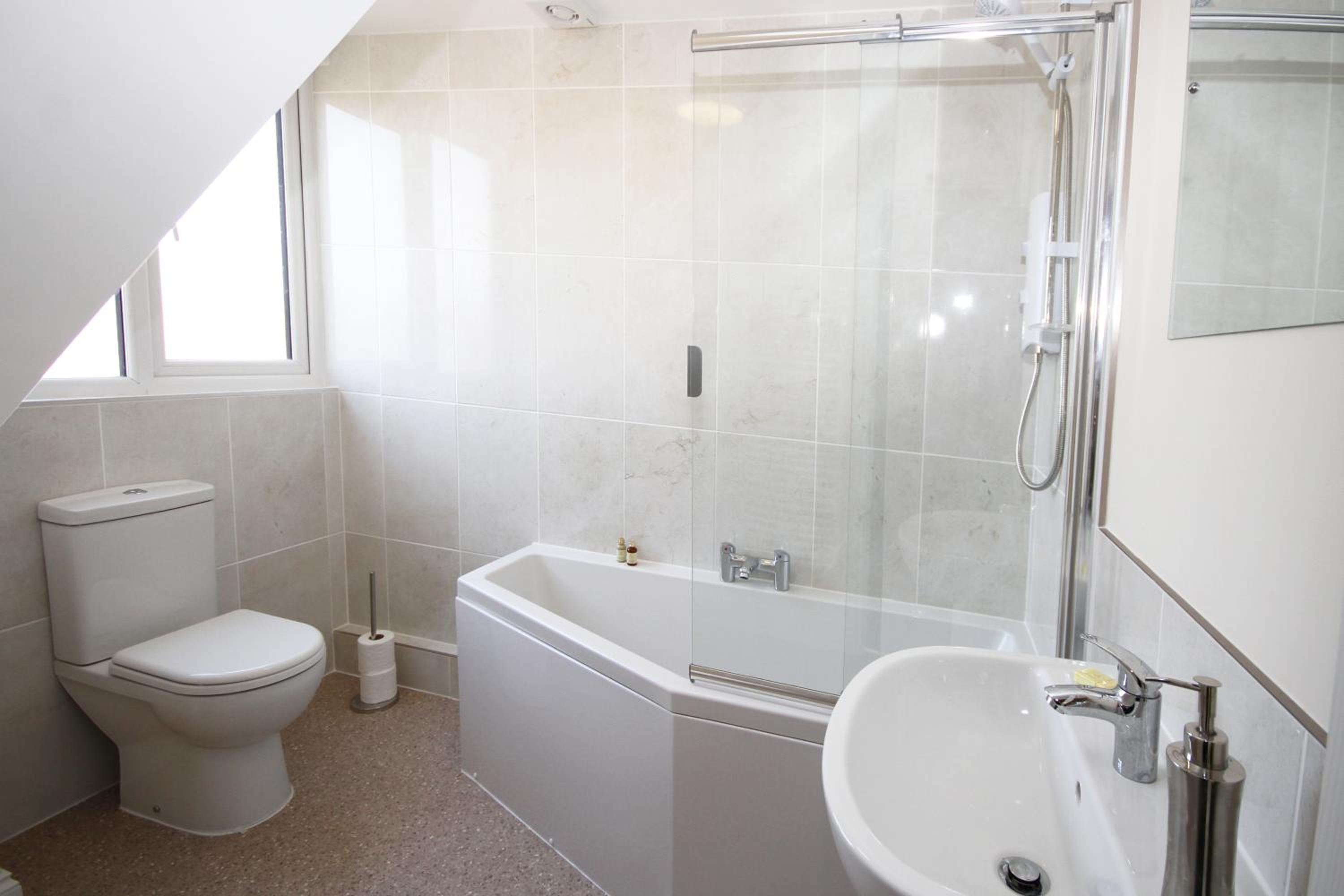 Deluxe Double Room with Bath photo 2