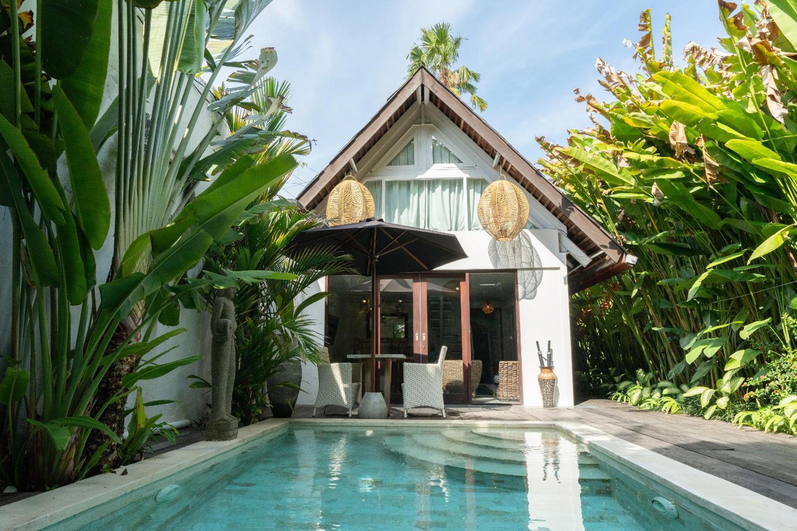 Villa with Private Pool - Photo 6