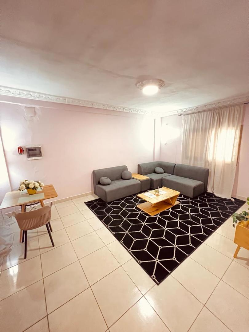 Apartment - Ground Floor photo 2