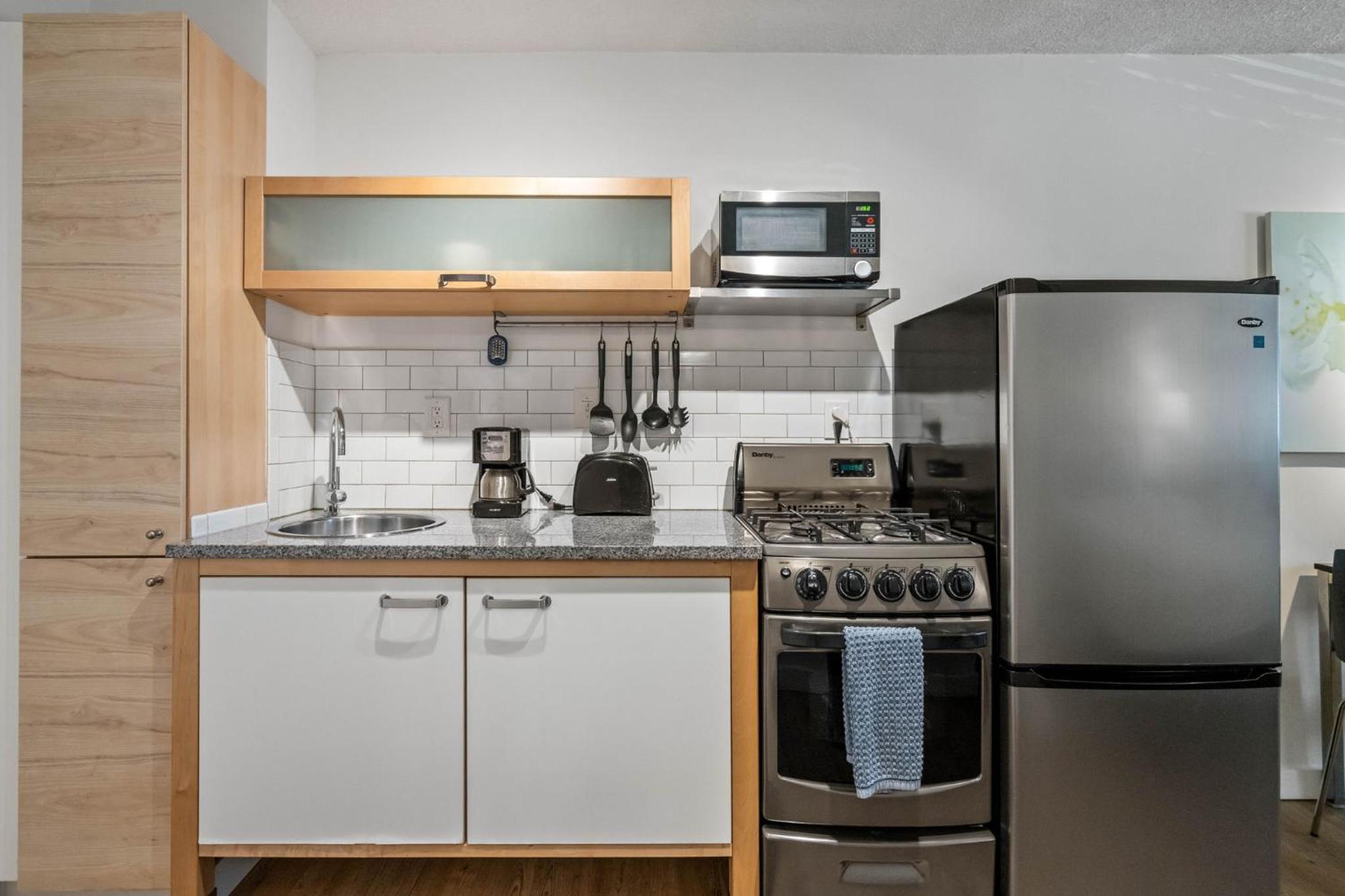'Chic Premium' Studio Apartment, 47 25th St, 30309 - Photo 2