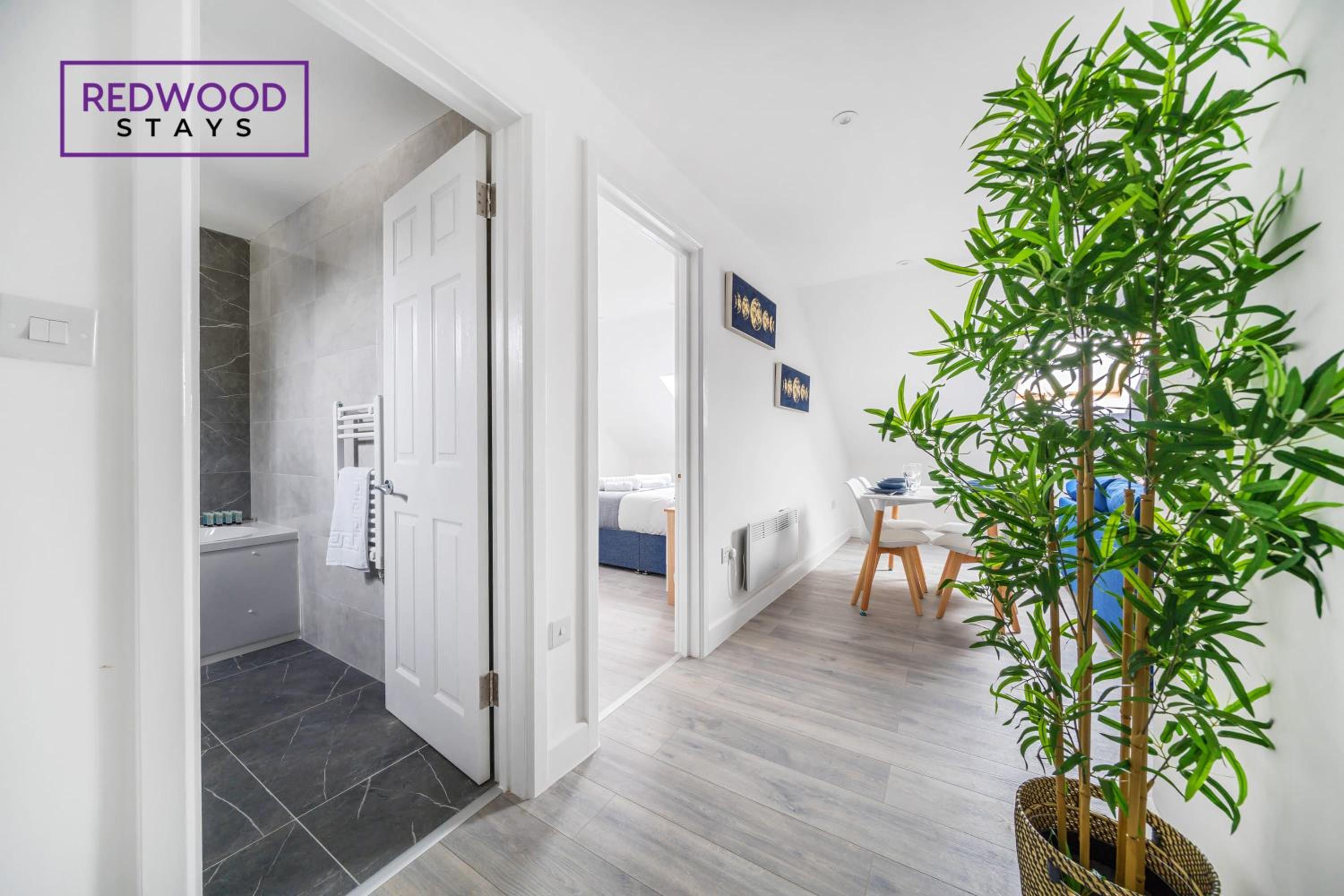 Apartment photo 3