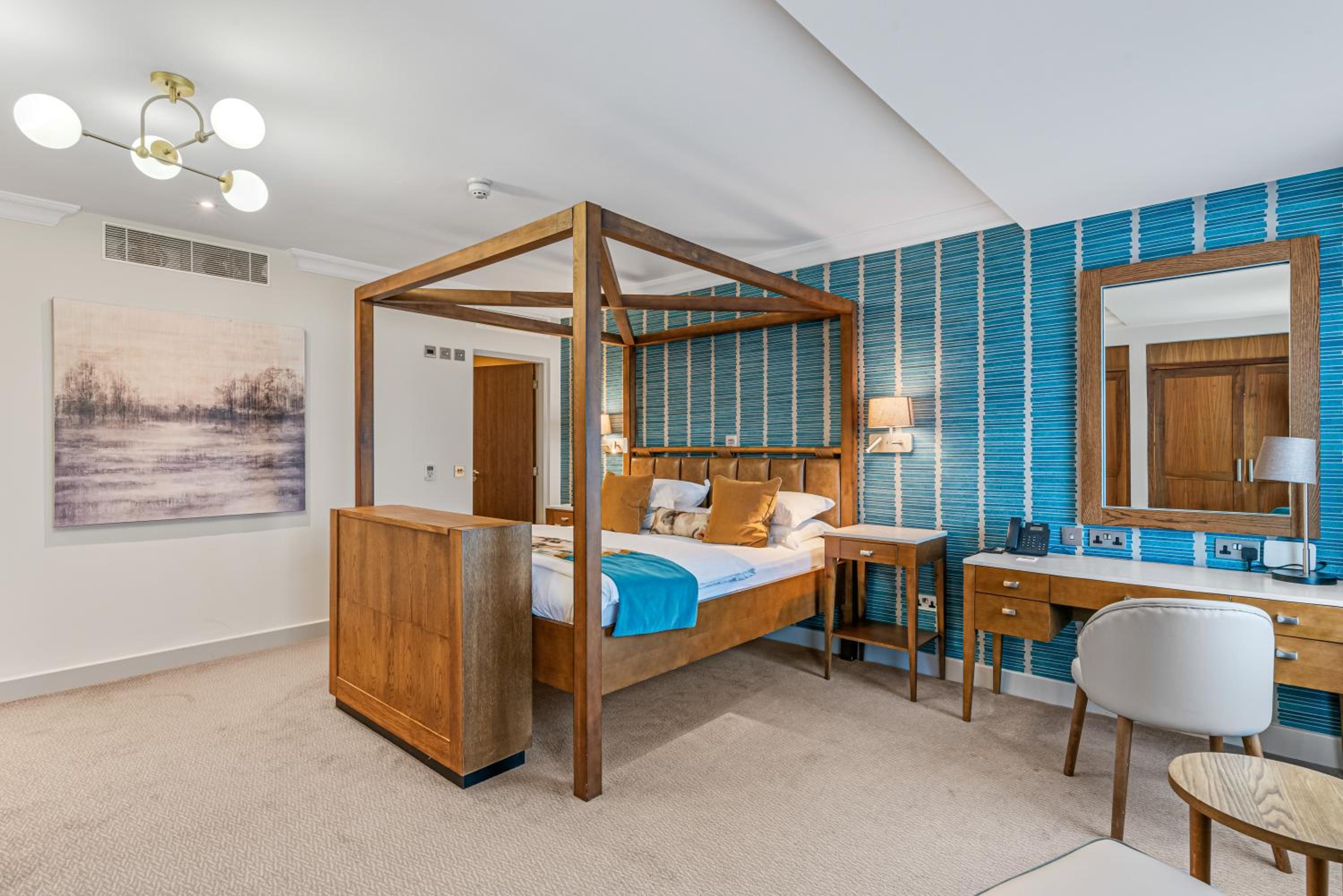 Executive Penthouse Suite - No Spa Access
