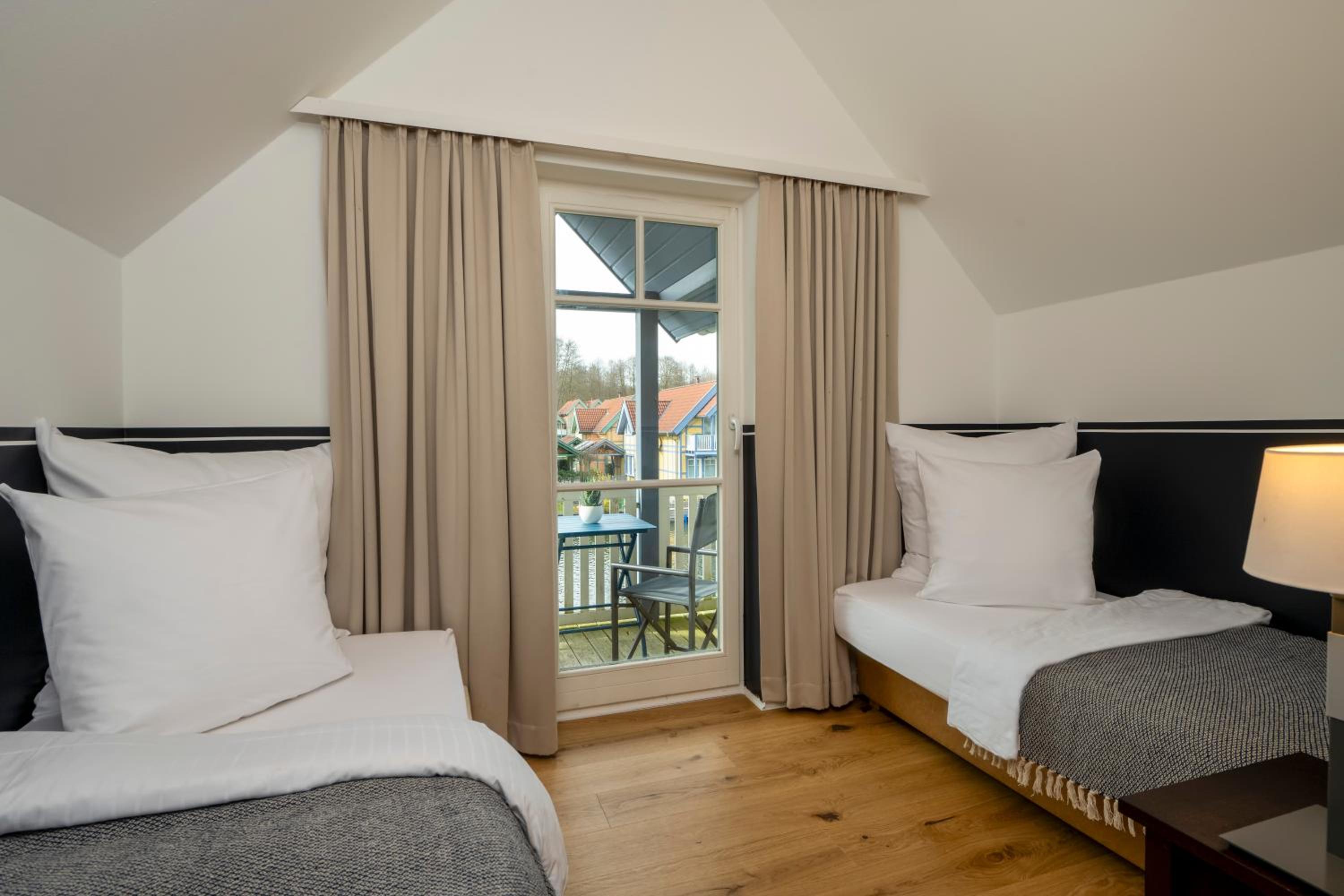 Two-Bedroom Suite - Photo 2