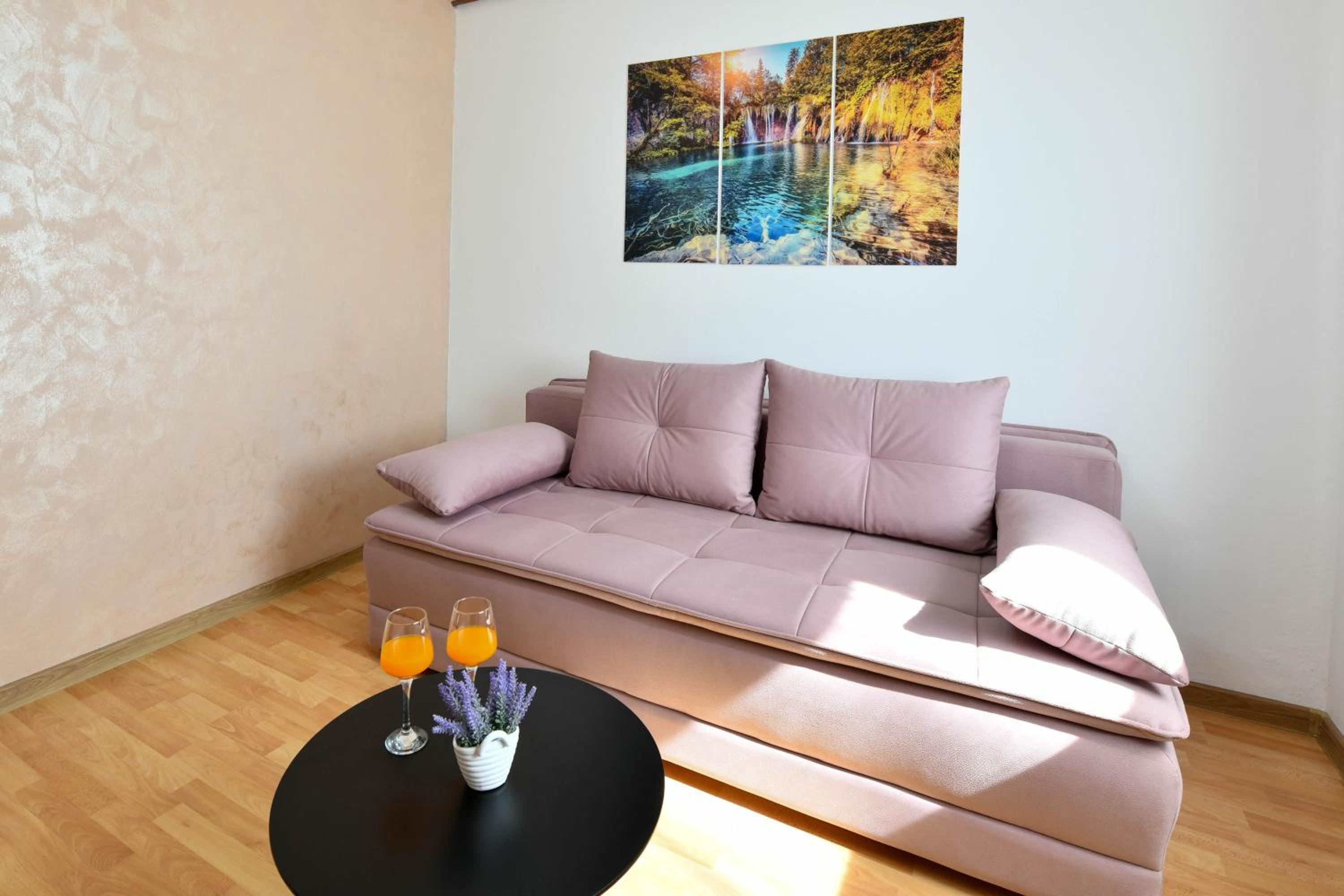 Studio Apartment photo 2