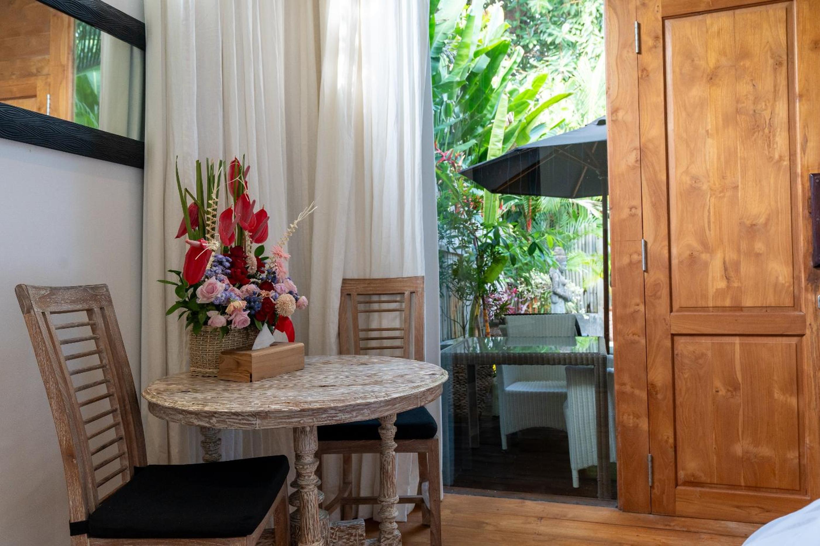 One-Bedroom Villa - Photo 6