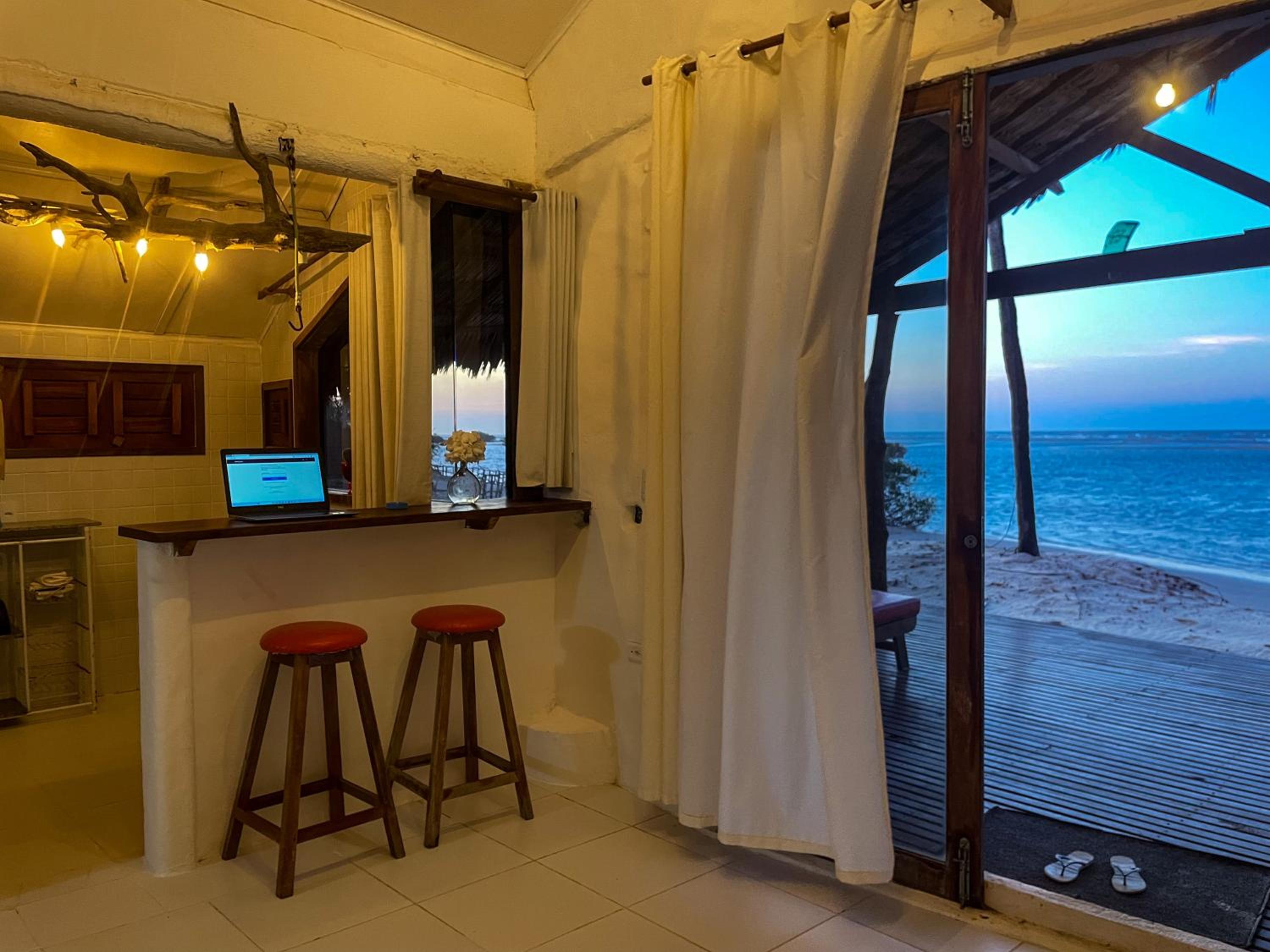 Bungalow - Beach Front - Photo 10