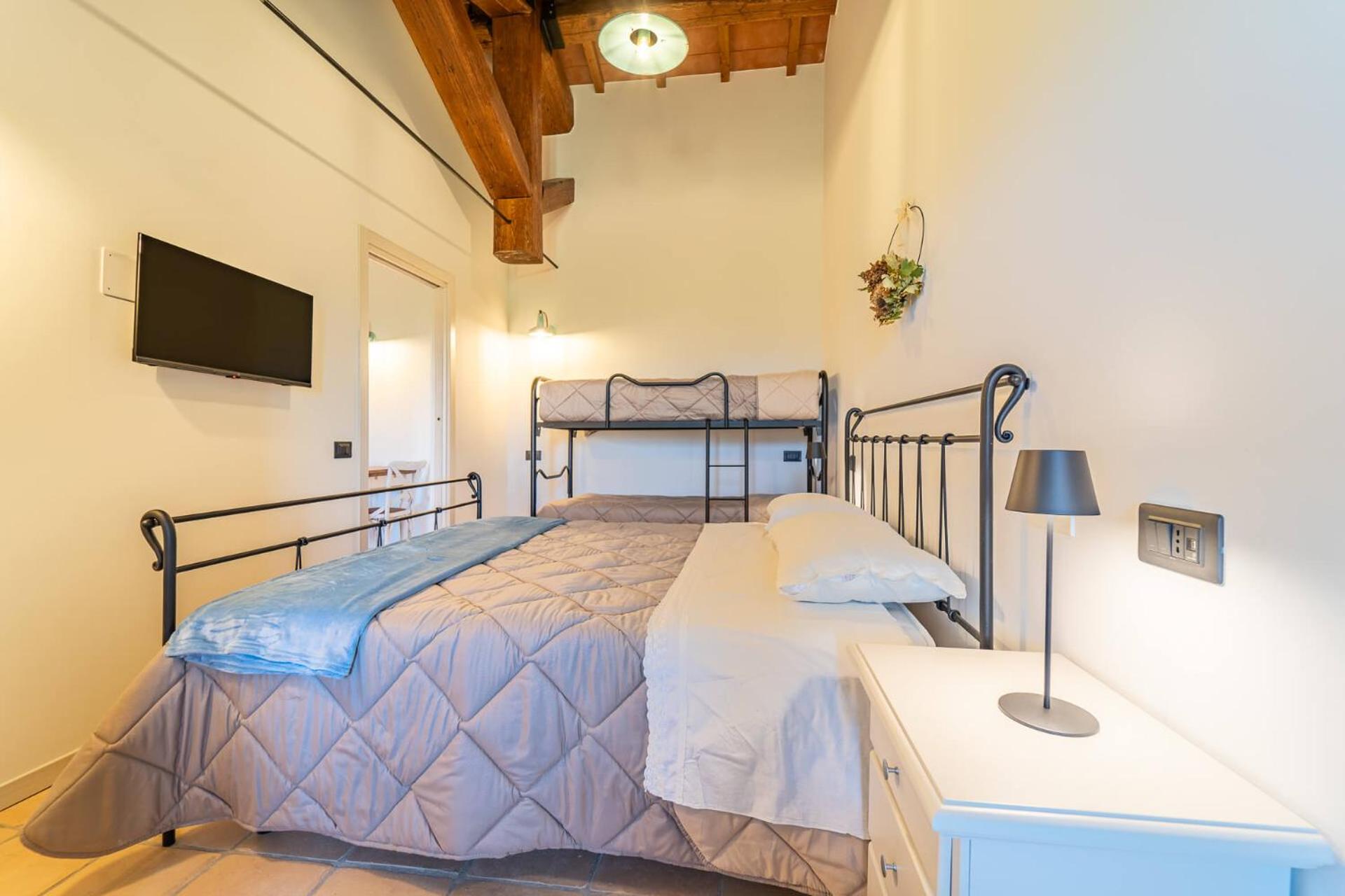 Deluxe Quadruple Room photo 1