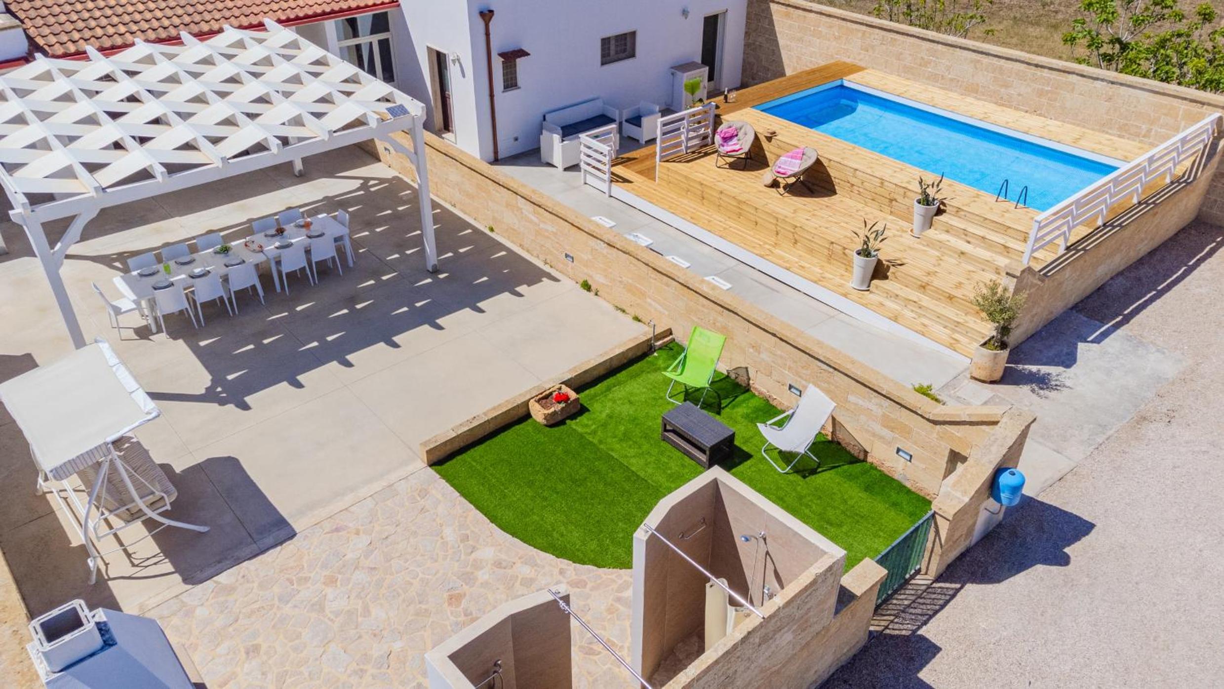 Villa with Private Pool photo 2
