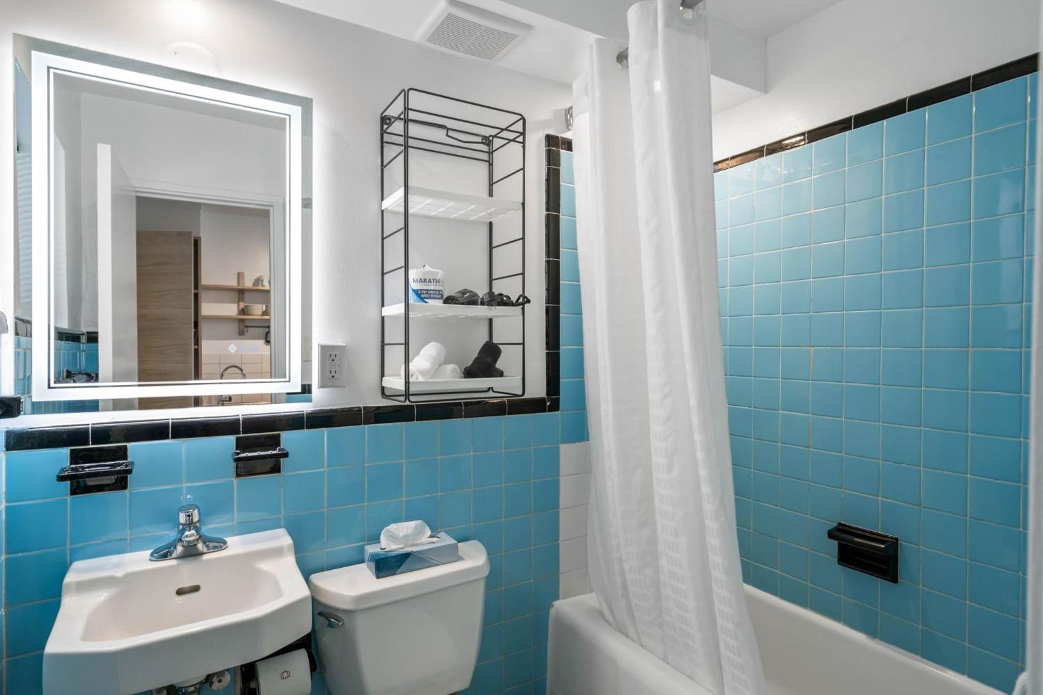 'Cool Classic' Studio Apartment, 47 25th St, 30309 - Photo 20