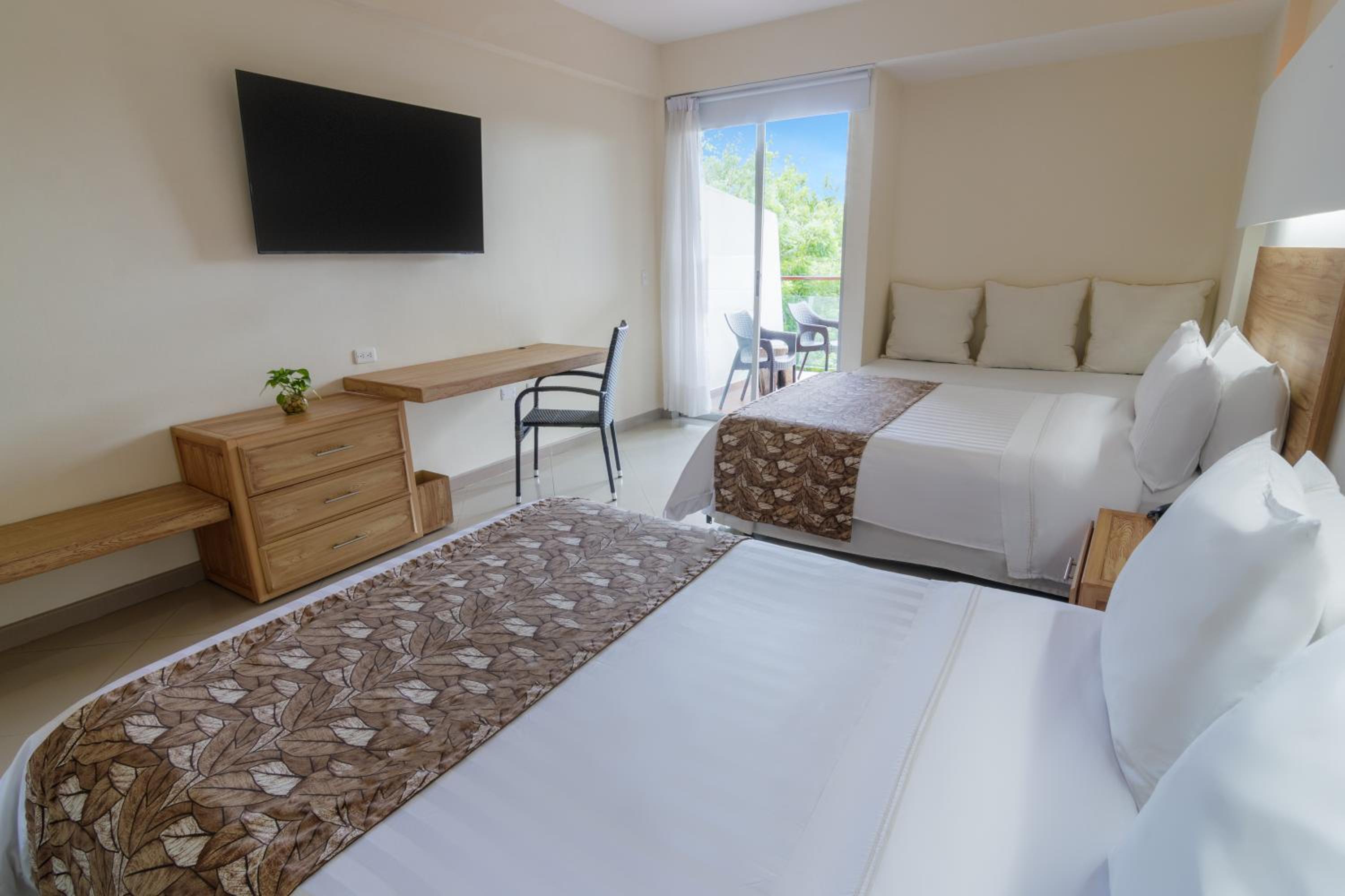 Superior Twin Room - Photo 2