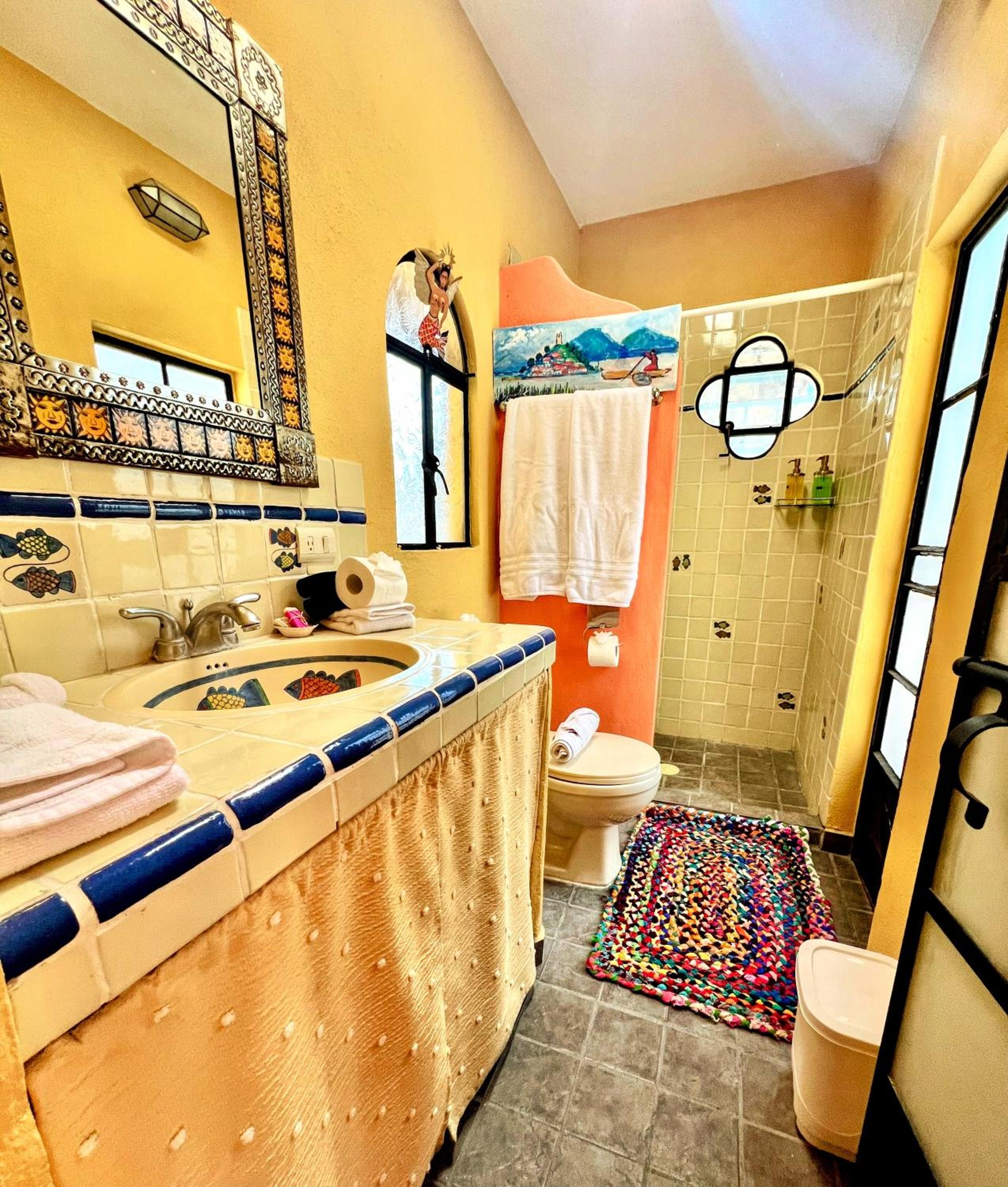 Standard Double Room - Photo 42