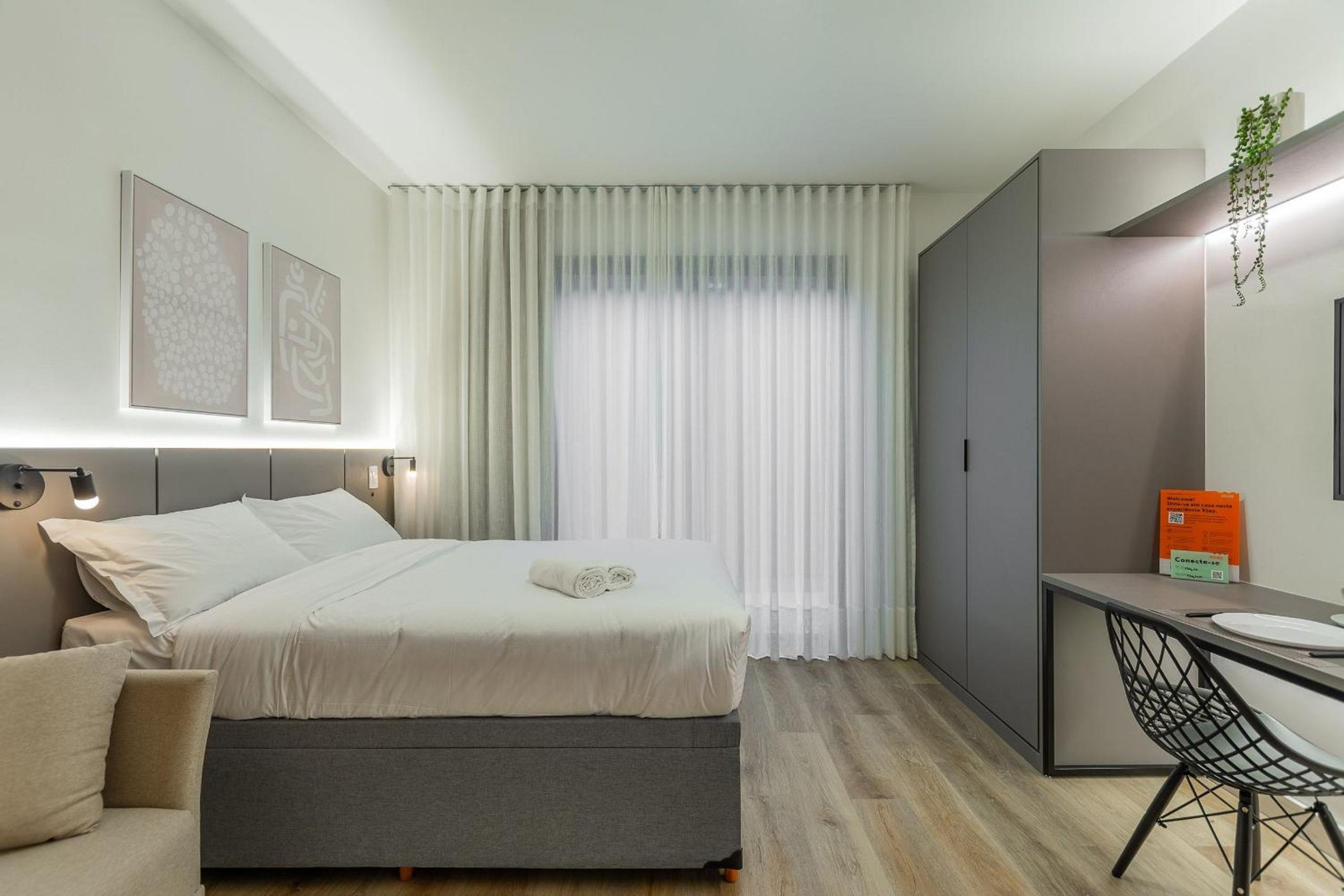 Studio Apartment