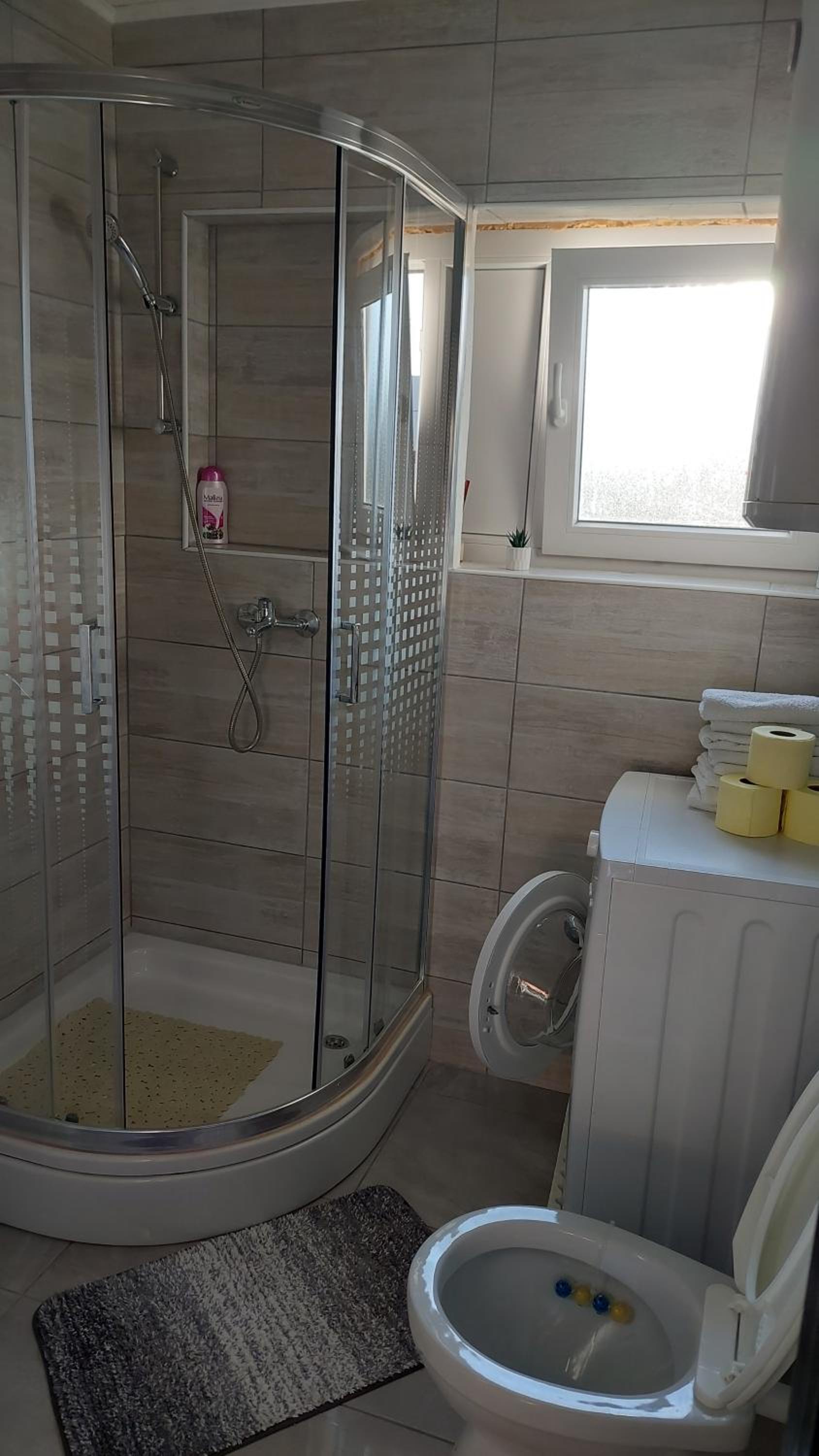 Two-Bedroom Apartment - Photo 20