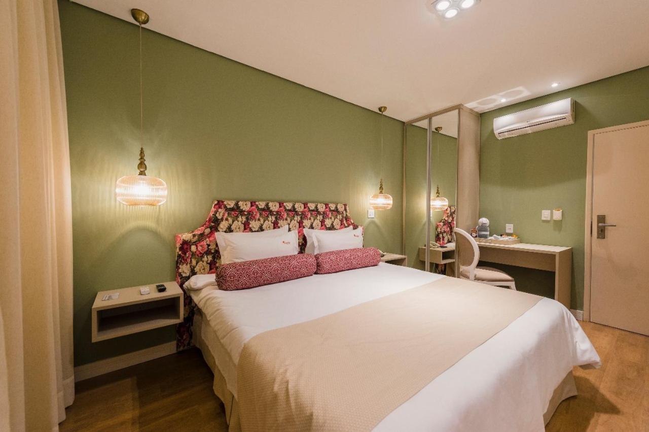 King Suite with Spa Bath photo 1