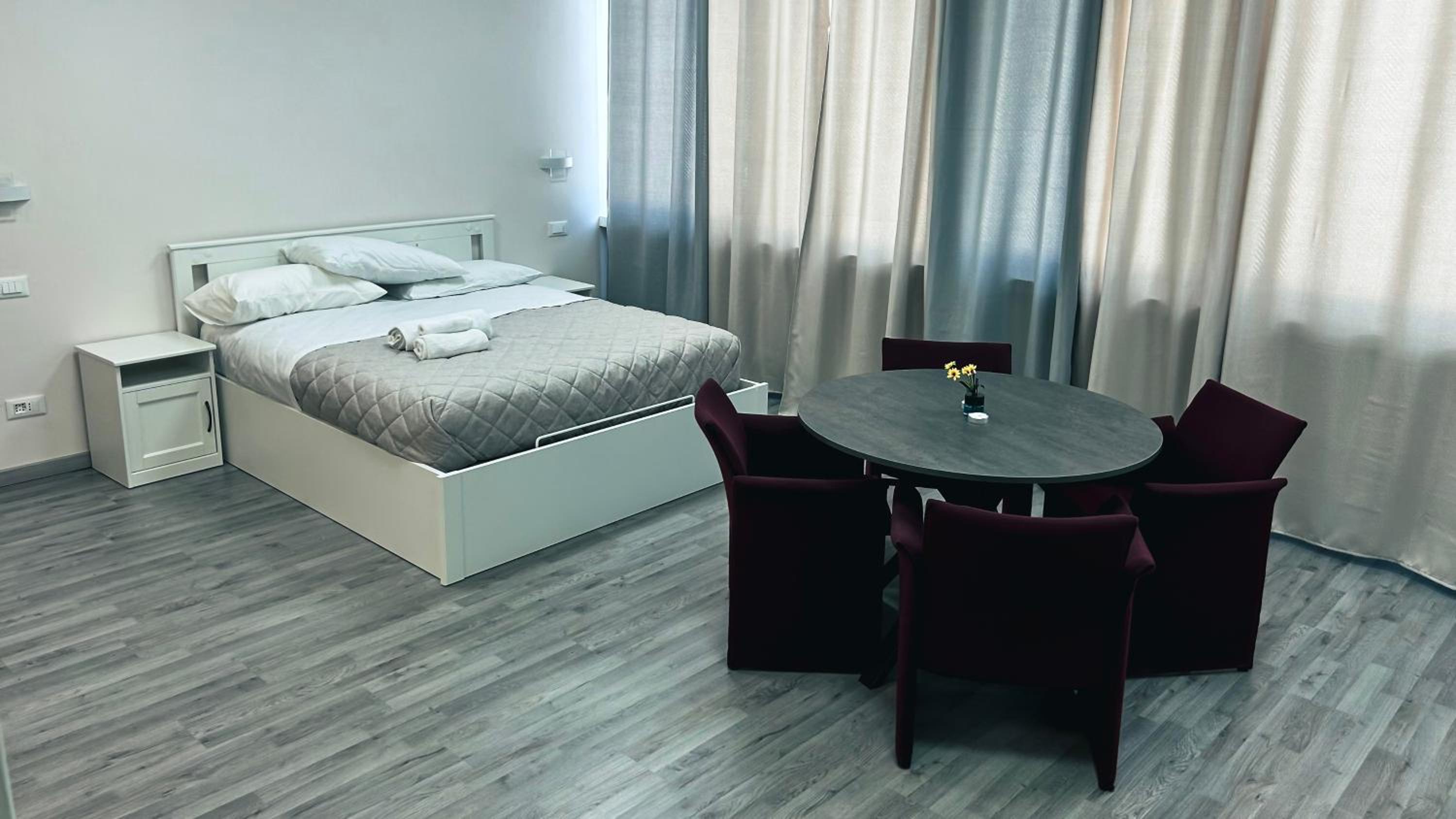 Double Room With Private Bathroom photo 1