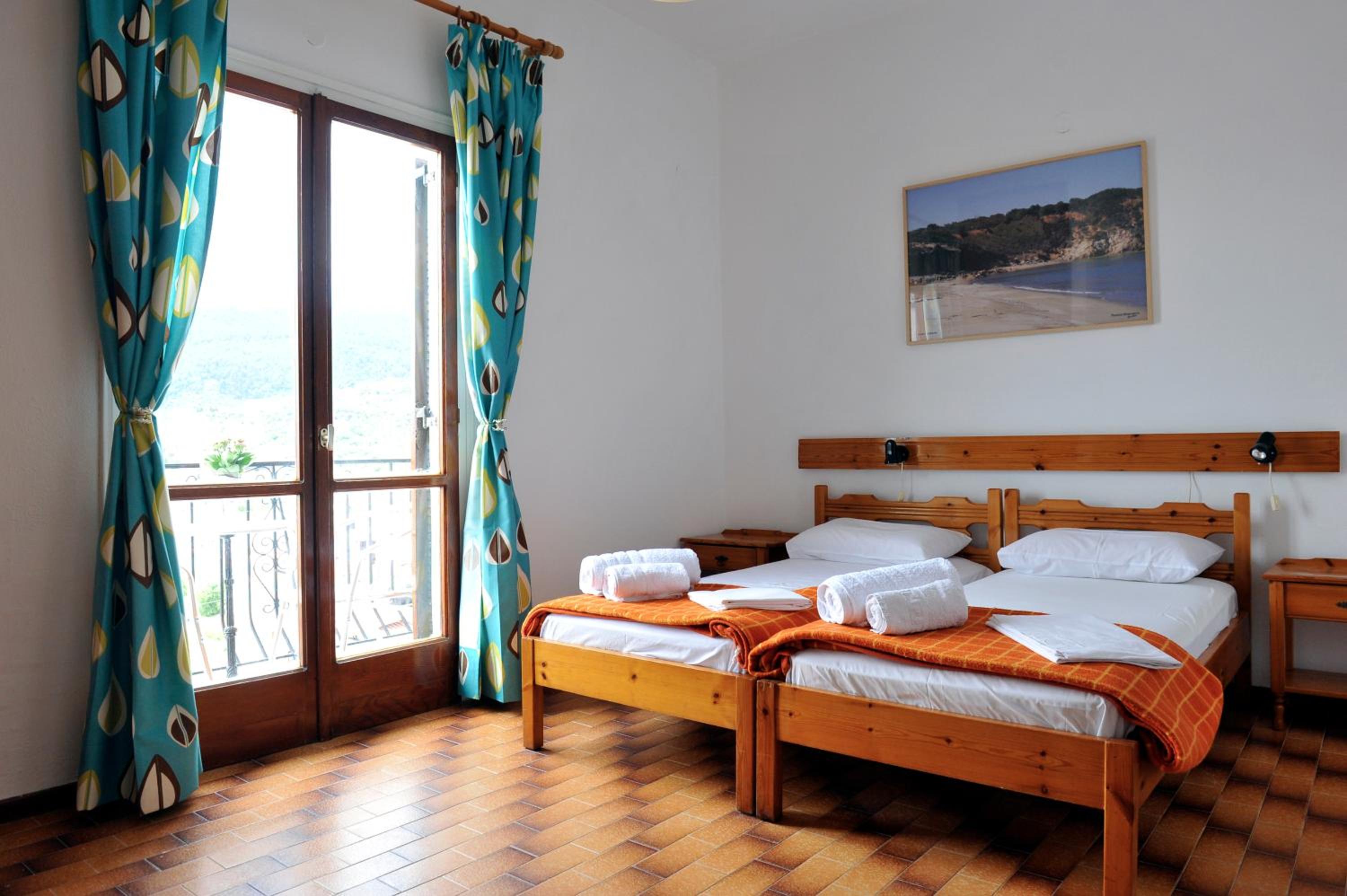 Double Room with Balcony and Sea View