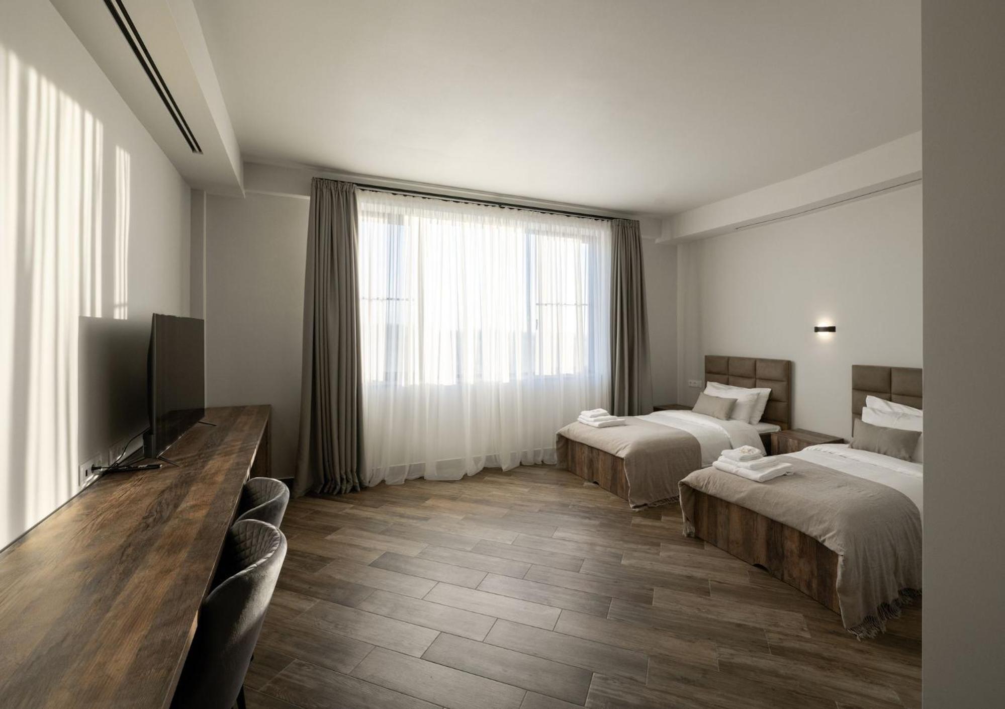 Twin Room with Mountain View photo 1