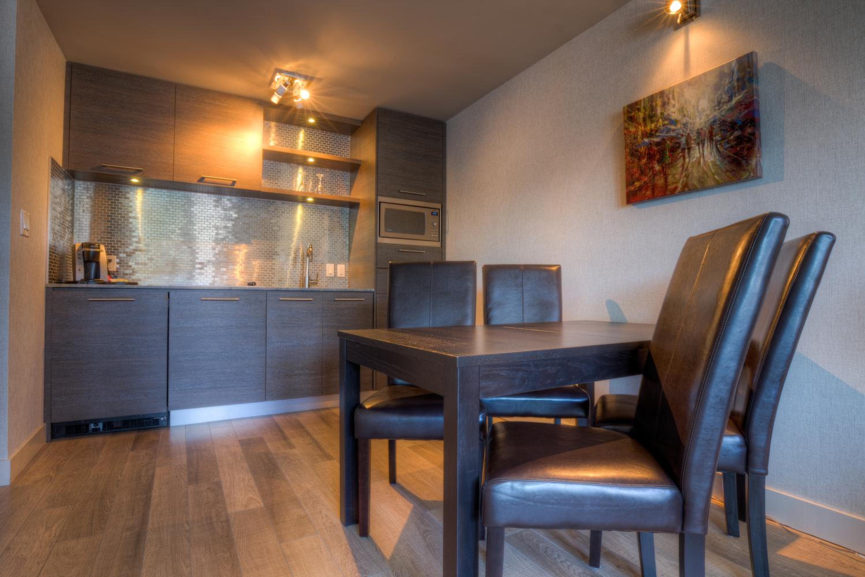 Executive King Suite - Not Pet Friendly photo 2