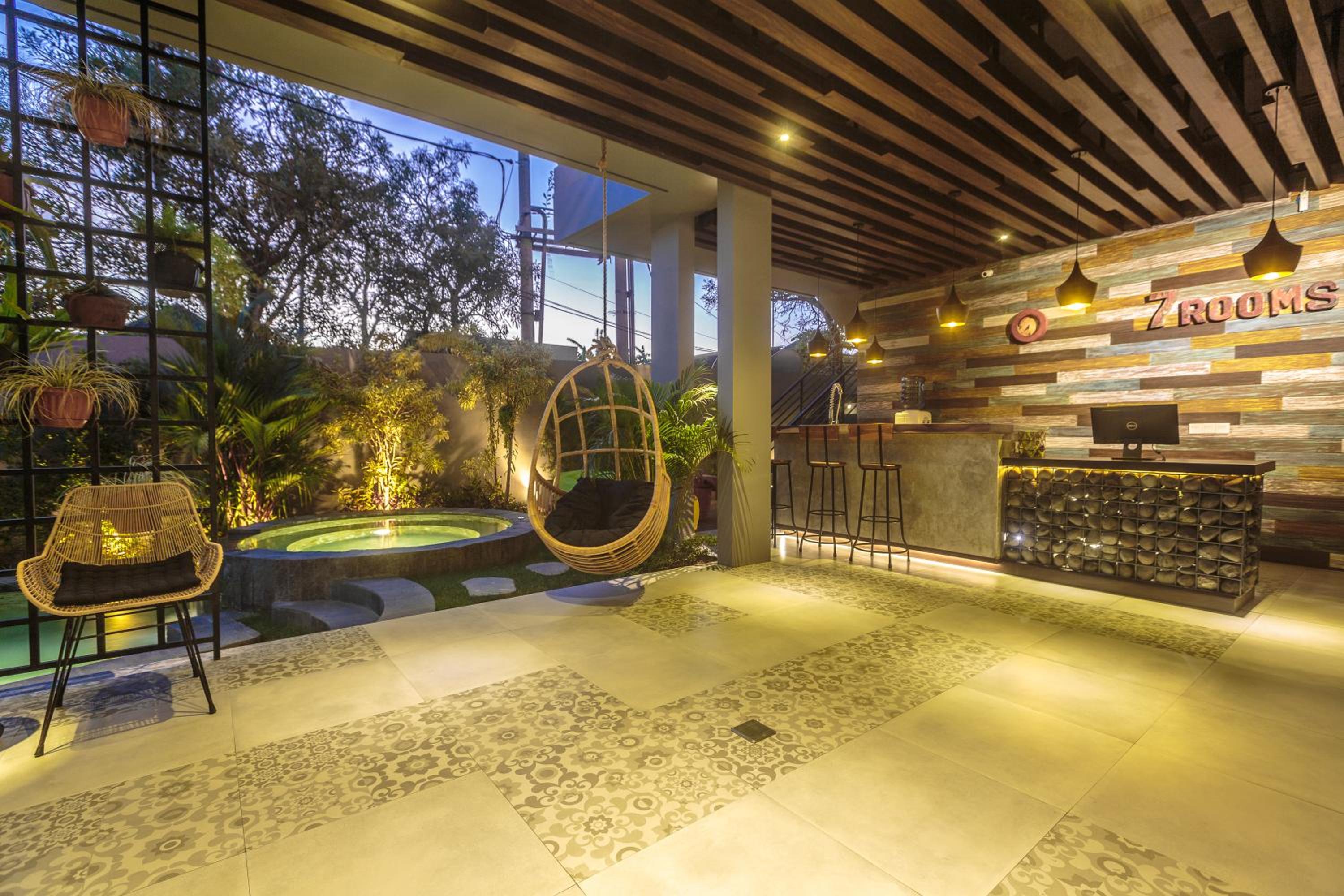 Six-Bedroom Villa  - Photo 21