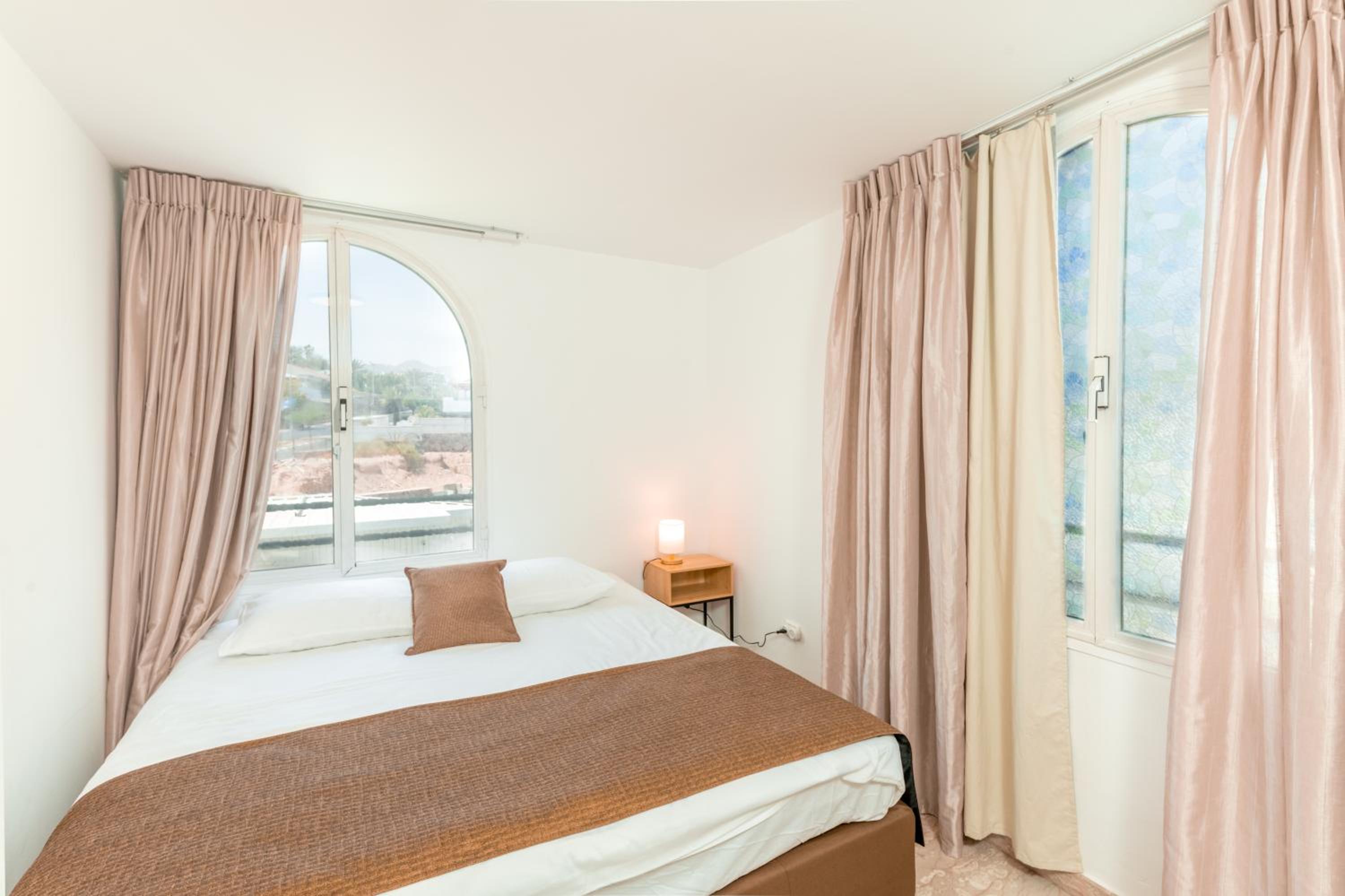 Quadruple Room with Private Bathroom
