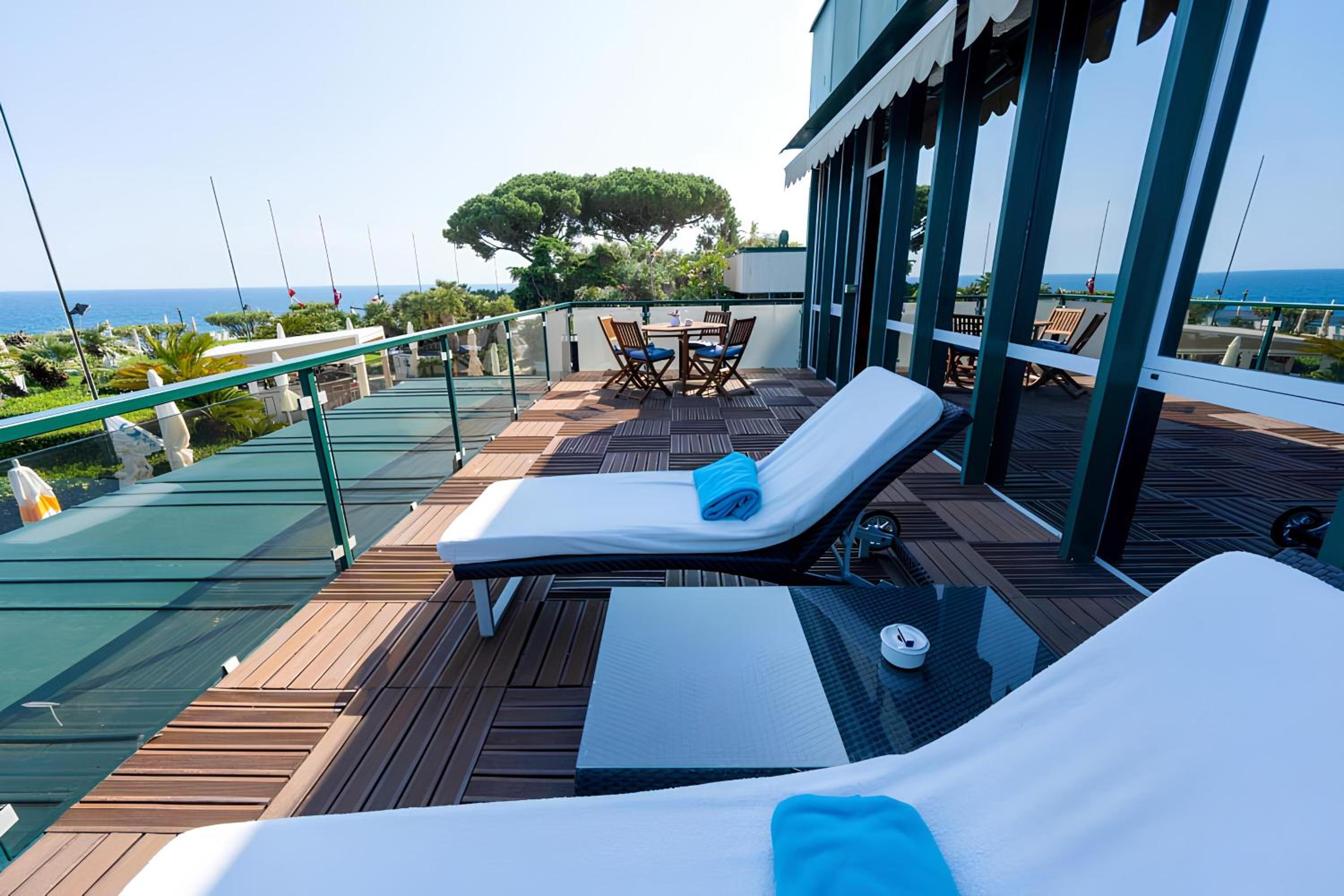 Suite with Terrace Sea View photo 2