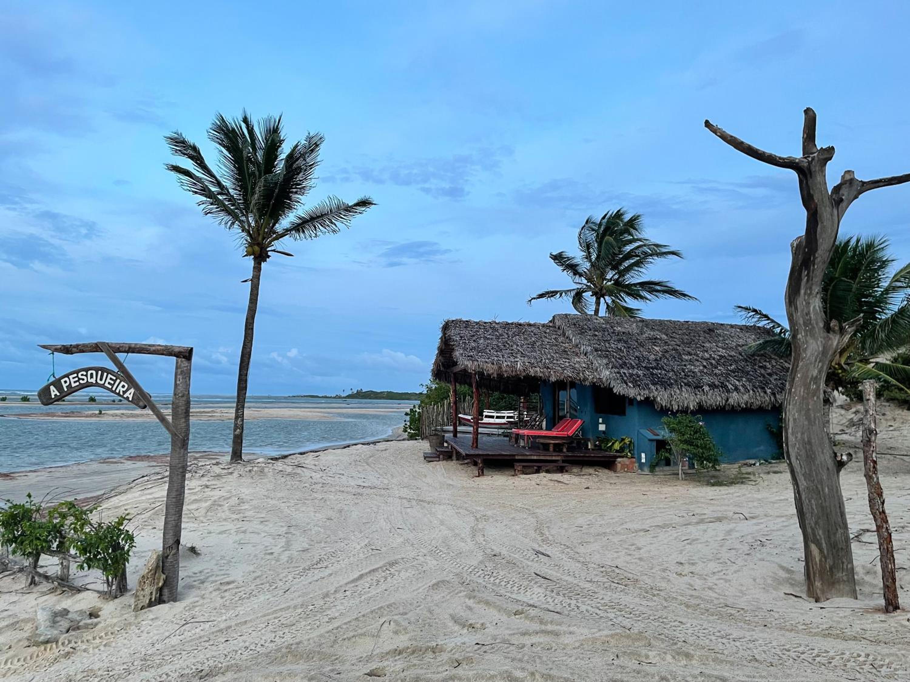 Bungalow - Beach Front - Photo 26