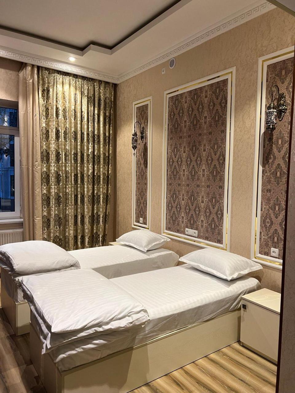 Twin Room with City View