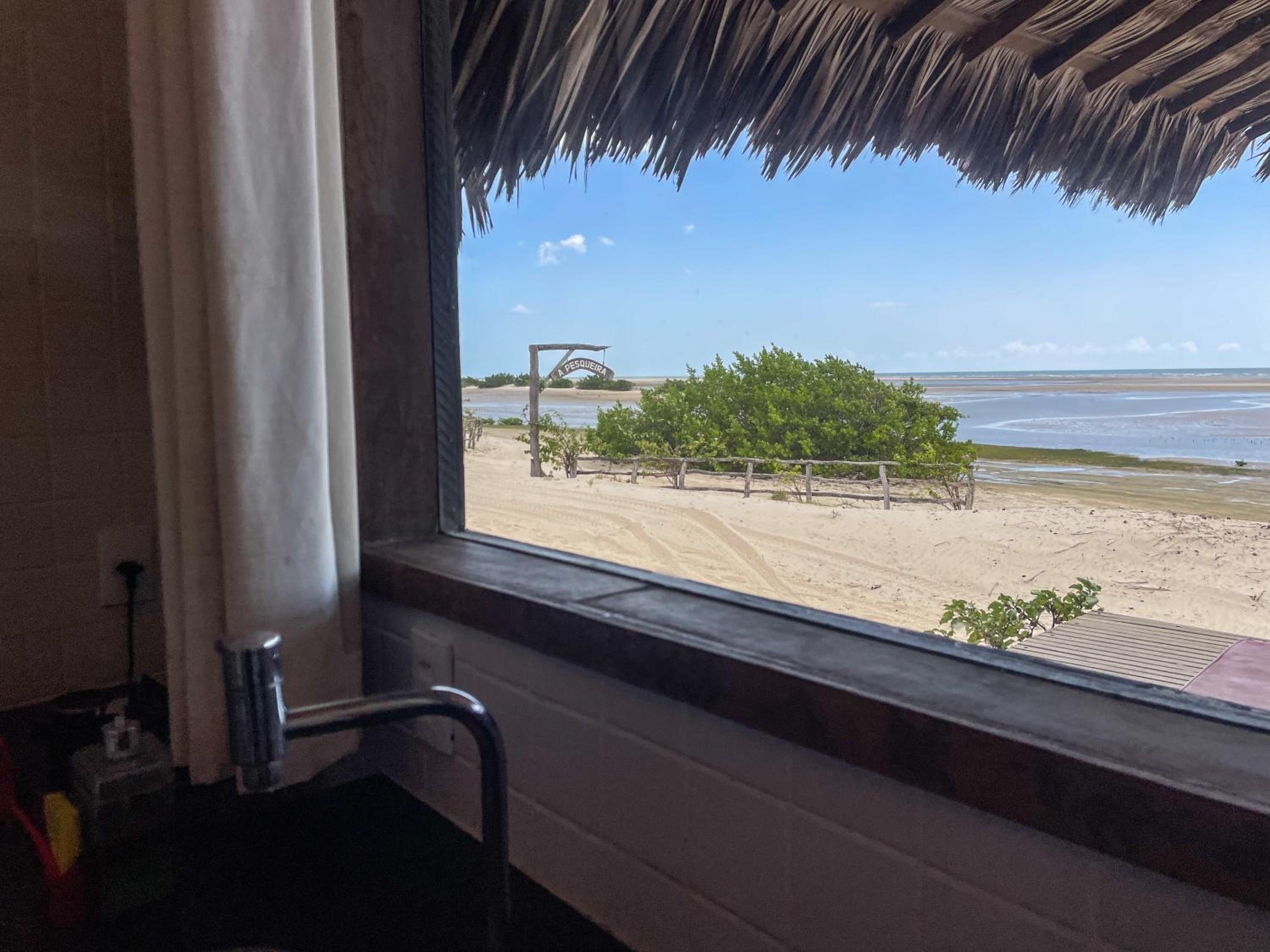 Bungalow - Beach Front - Photo 18