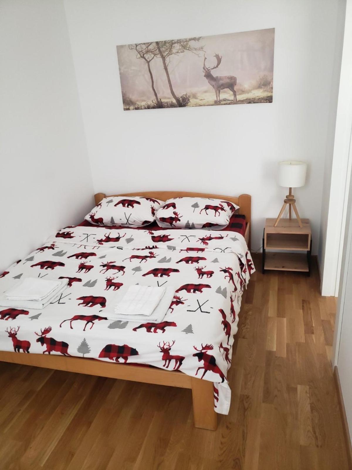One-Bedroom Apartment photo 2