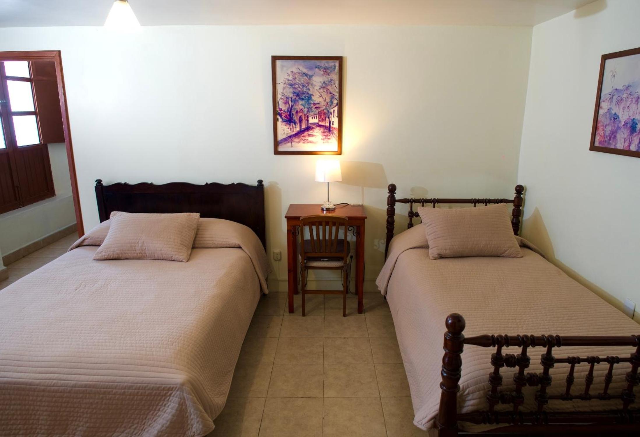 Family Double Room - Photo 3
