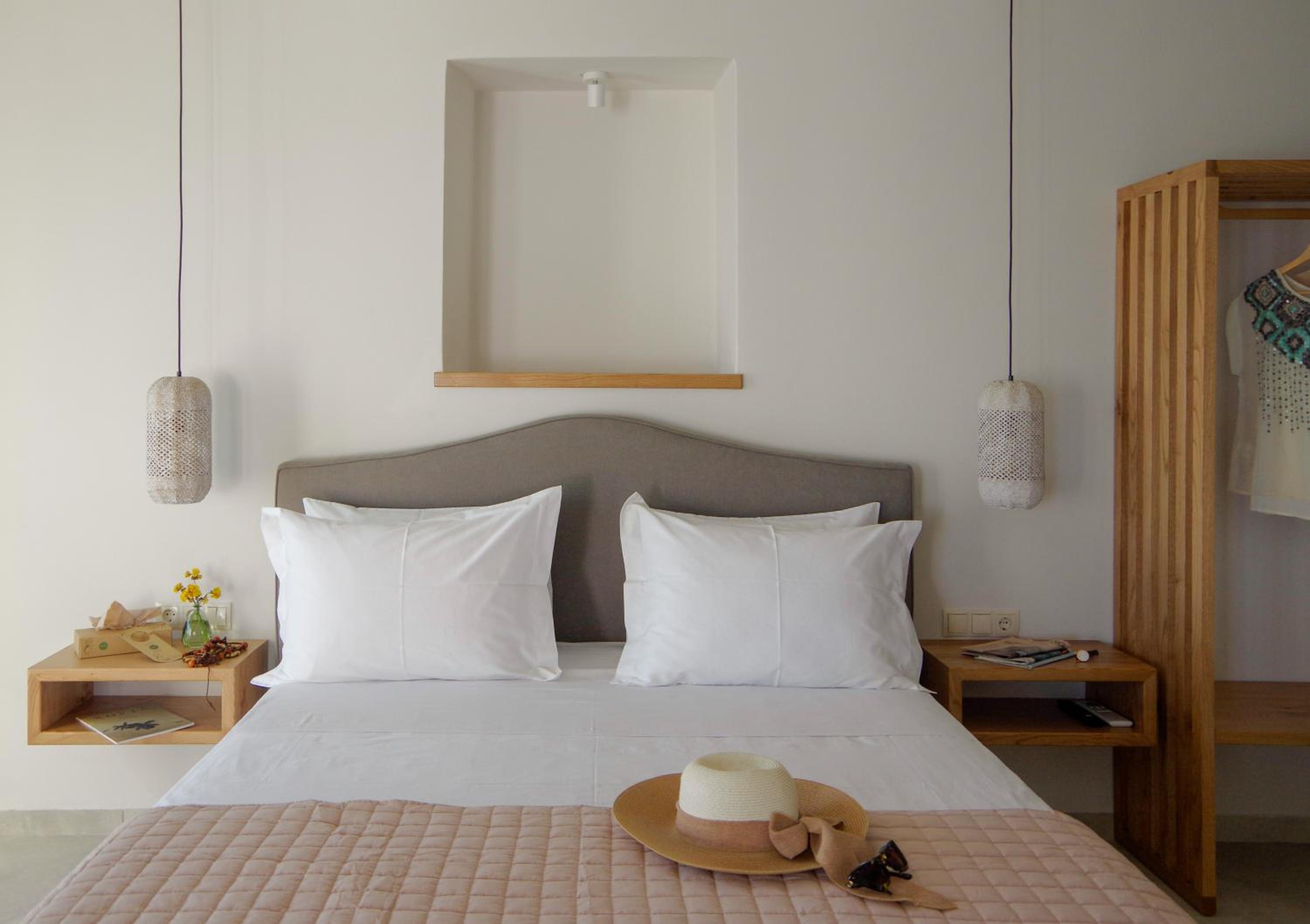 Deluxe Double Room with Balcony and Sea View