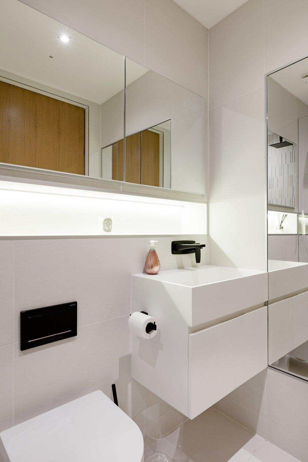 Two-Bedroom Apartment photo 2