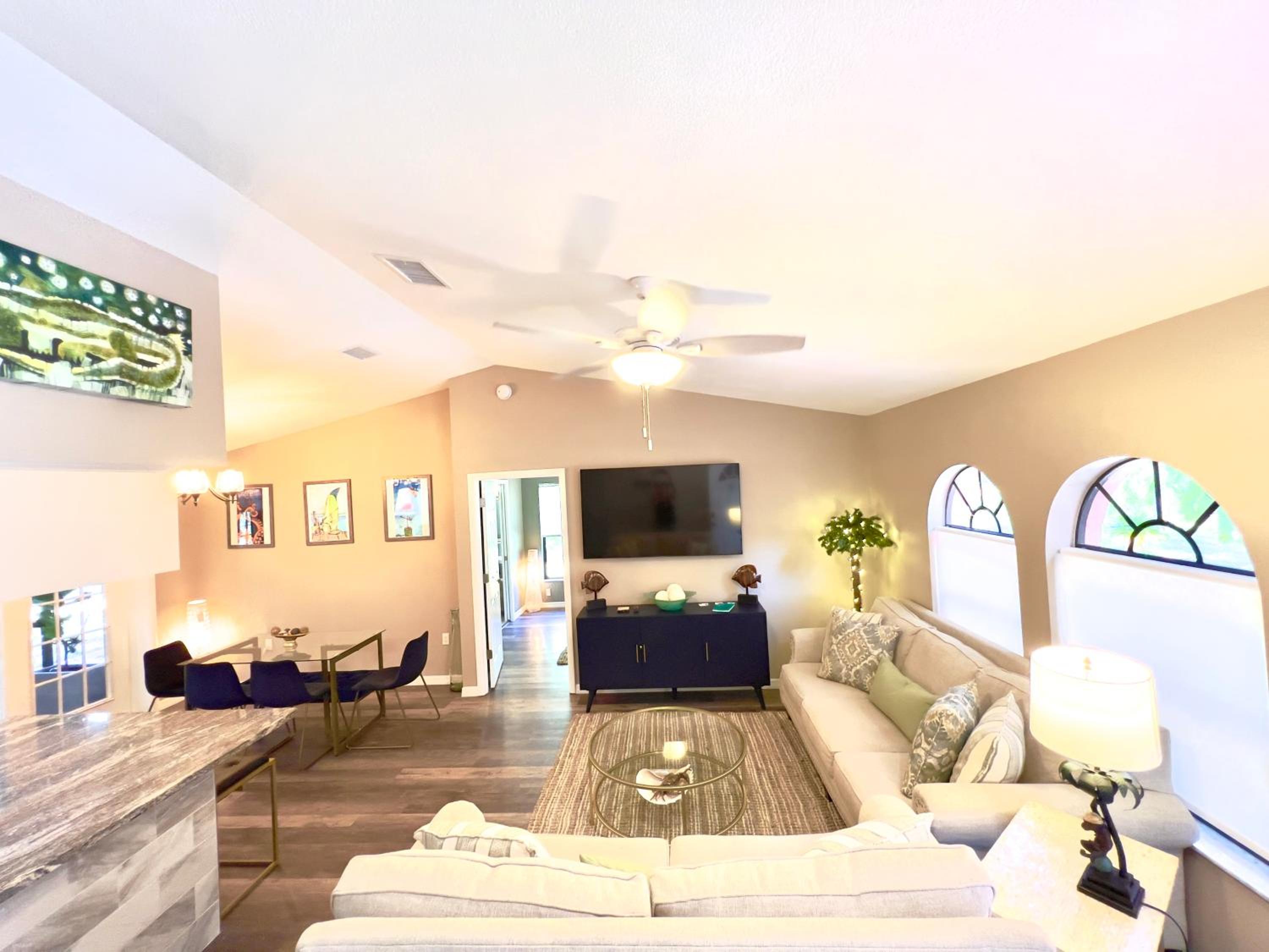 Three-Bedroom House photo 1