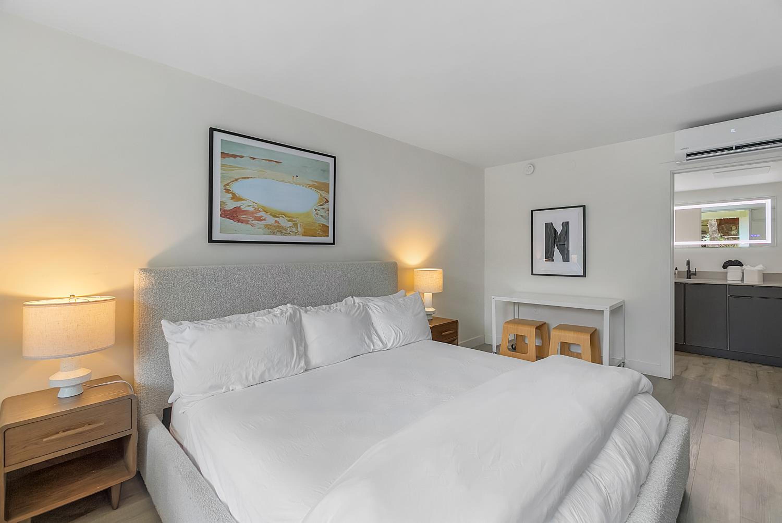 King Room