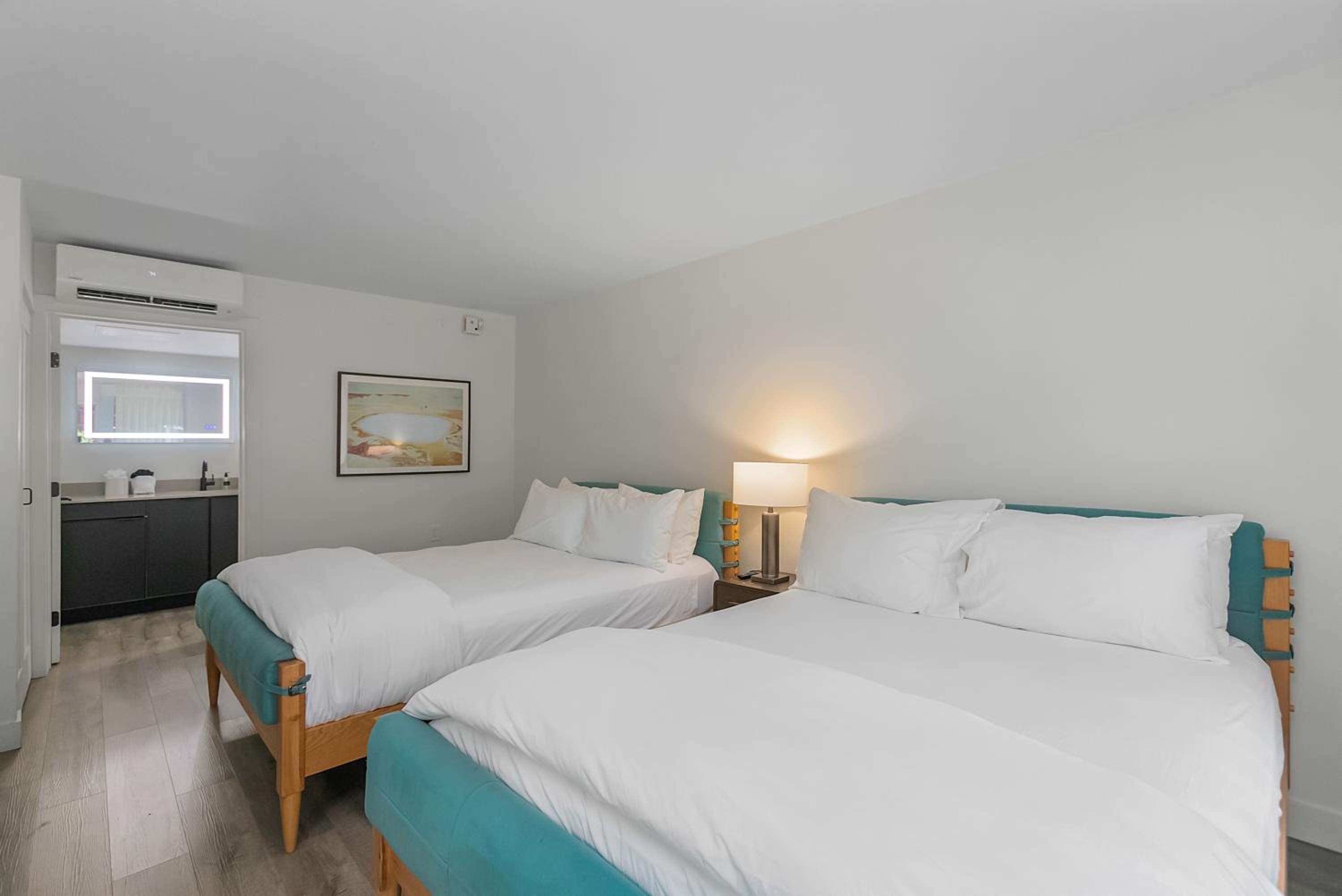 Queen Room With Two Queen Beds