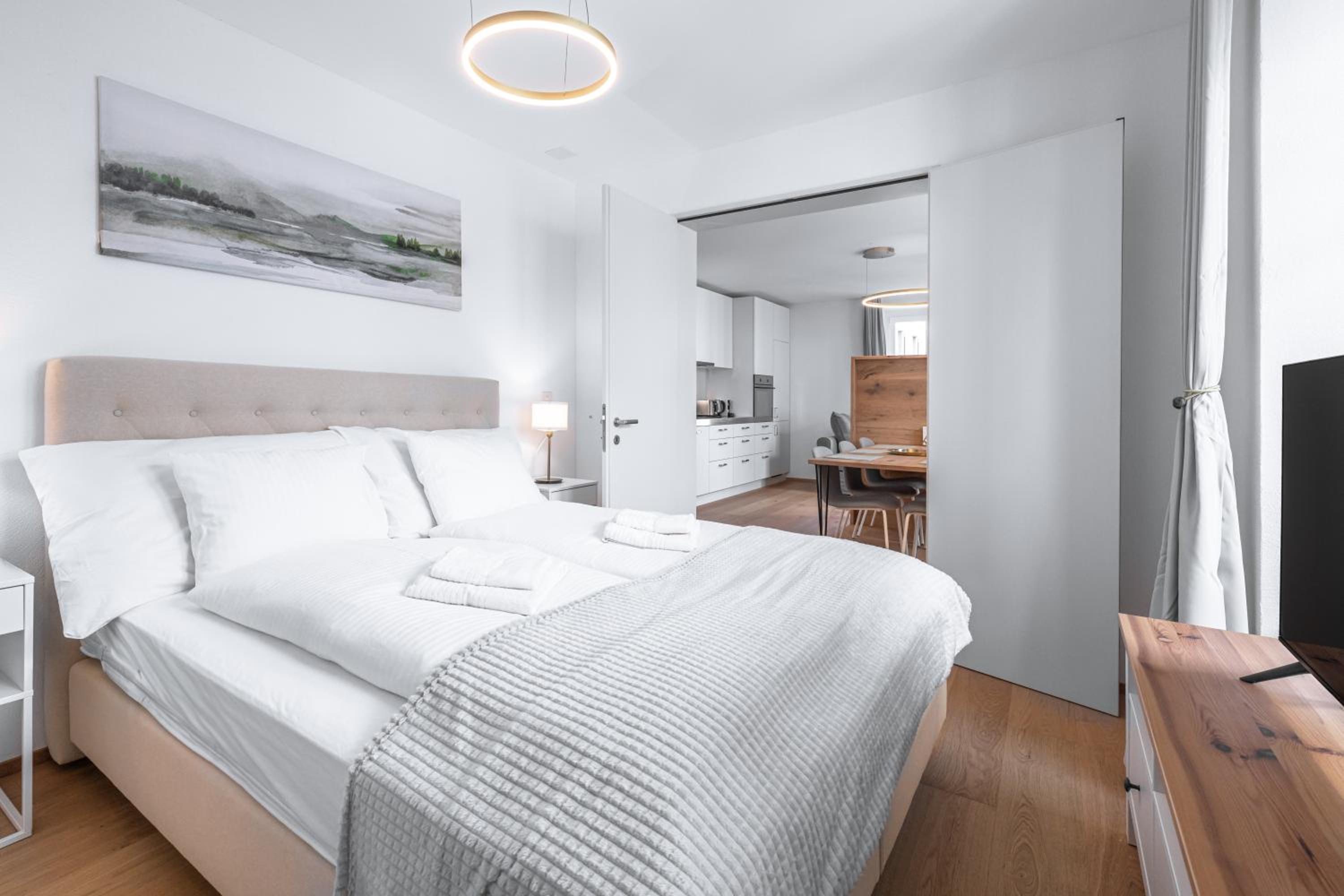 Modernes Apartment mit 2 Schlafzimmer photo 3