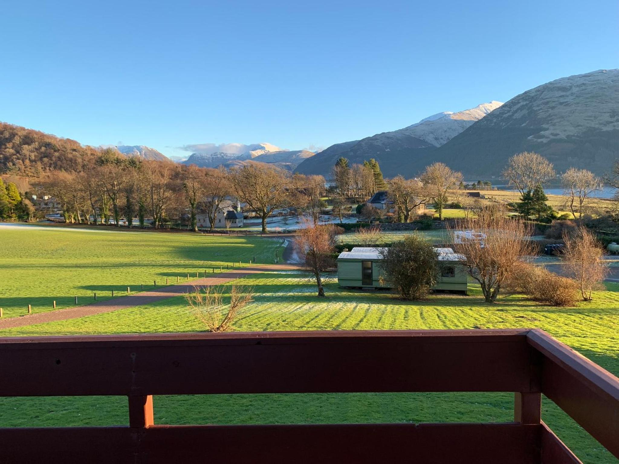 Rowan Cabin – 2-Bedroom, Self-Catering with Mountain and Loch Views