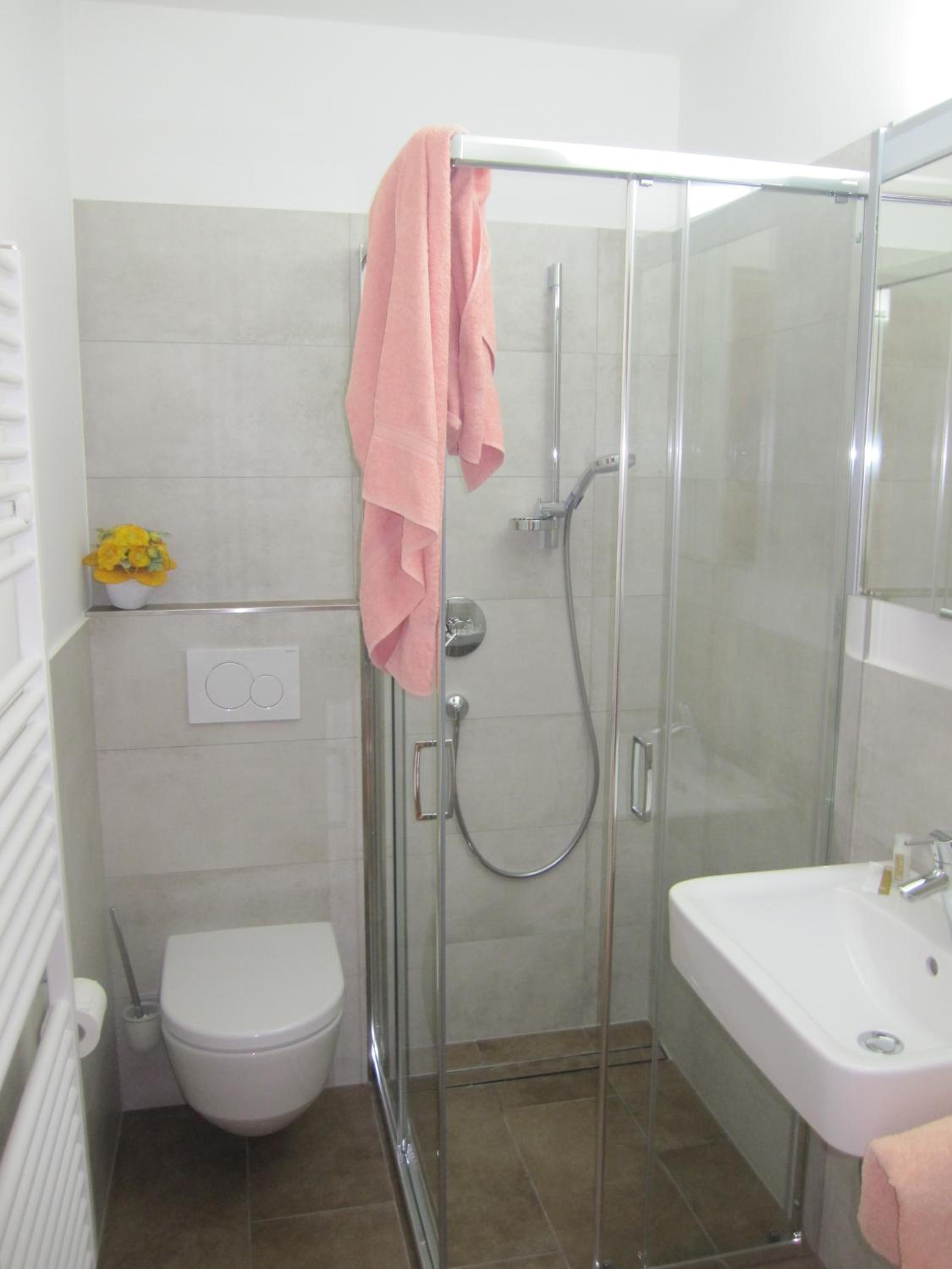 Small Double Room photo 3