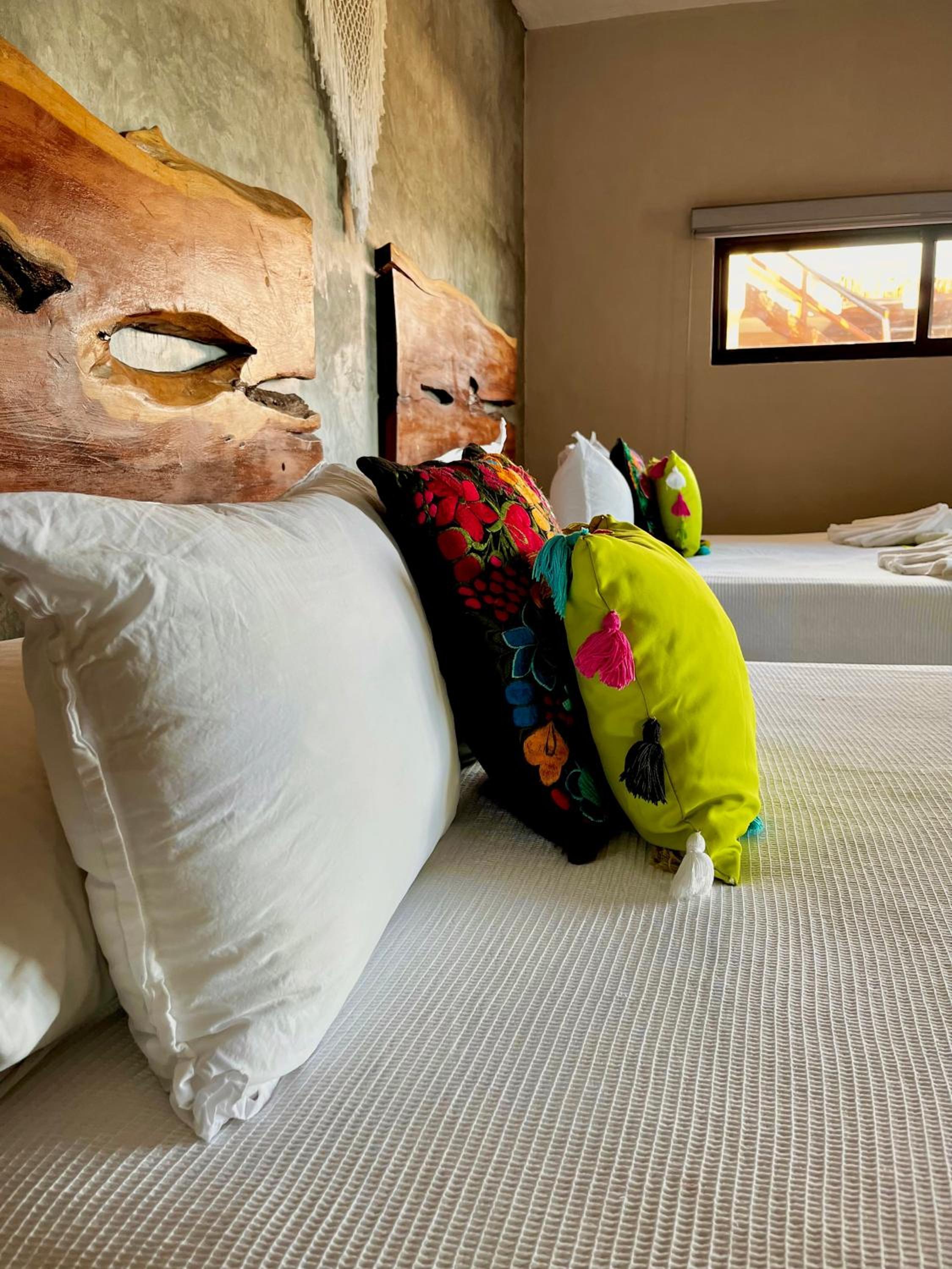 Standard Room - Photo 12