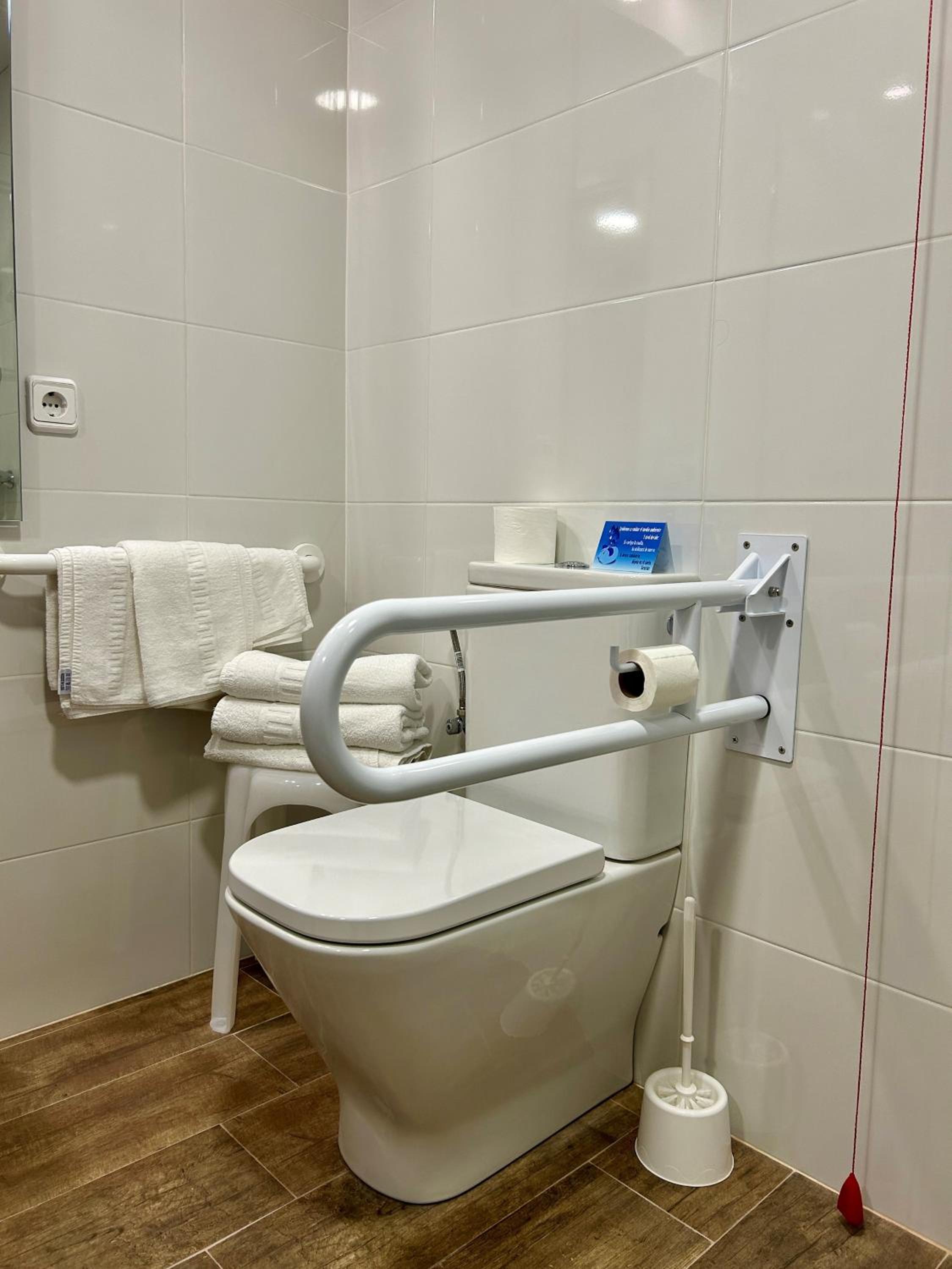 Triple Room - Photo 15