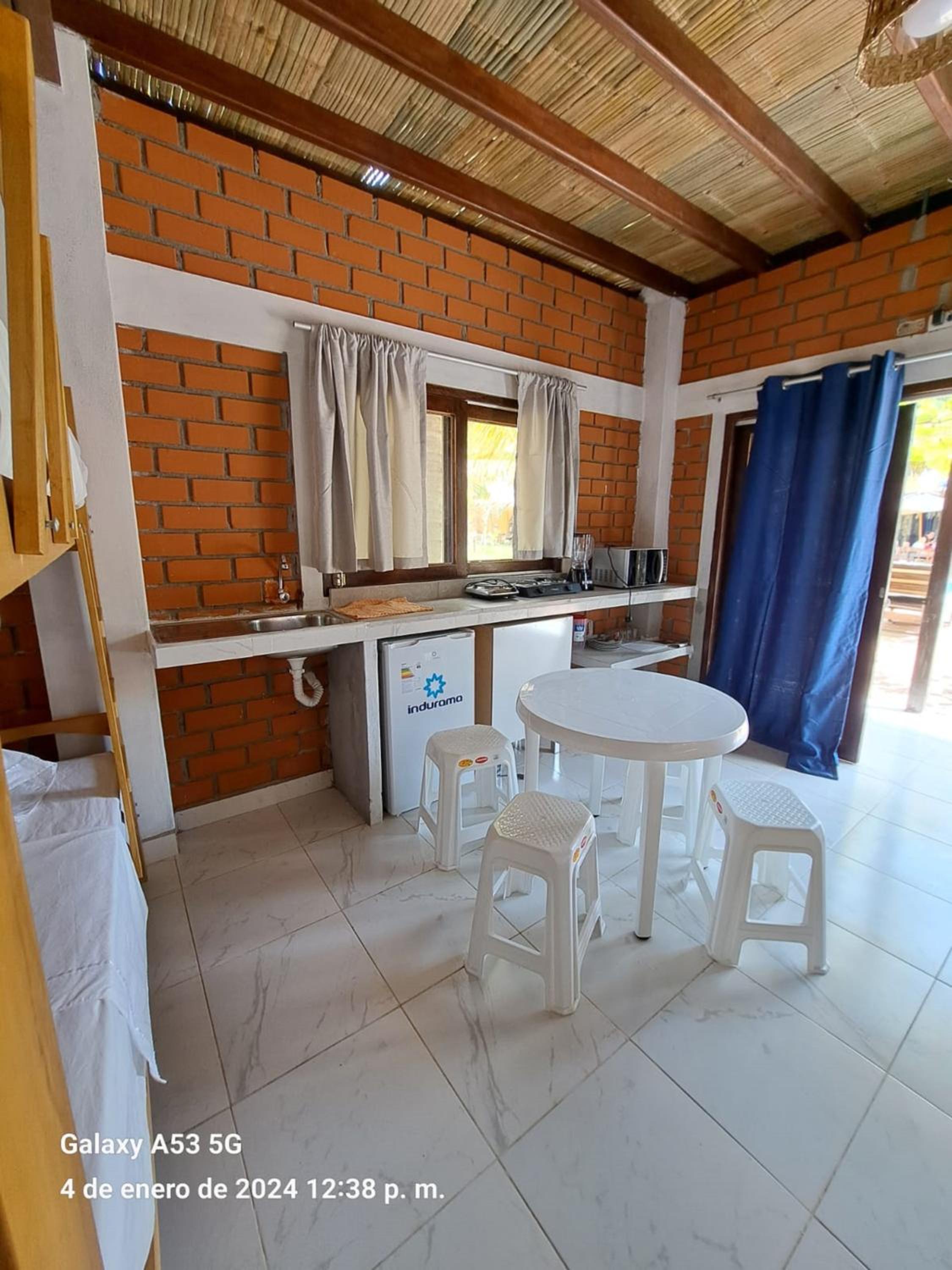 Family Bungalow photo 3