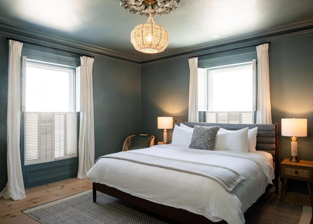 Deluxe King Room photo 3