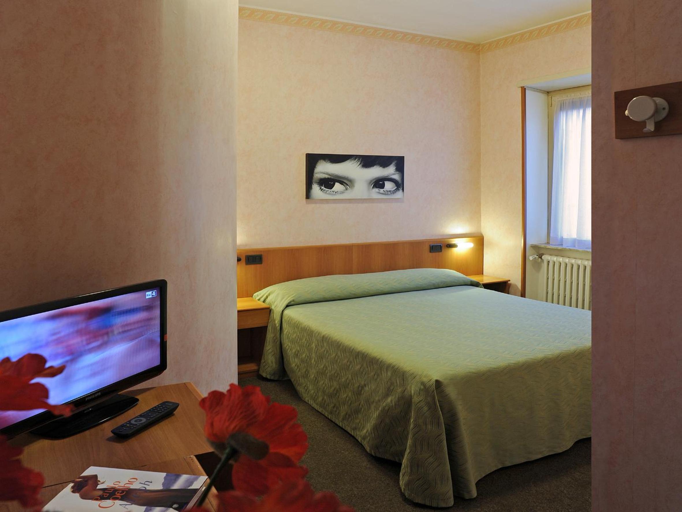 Single Room photo 1