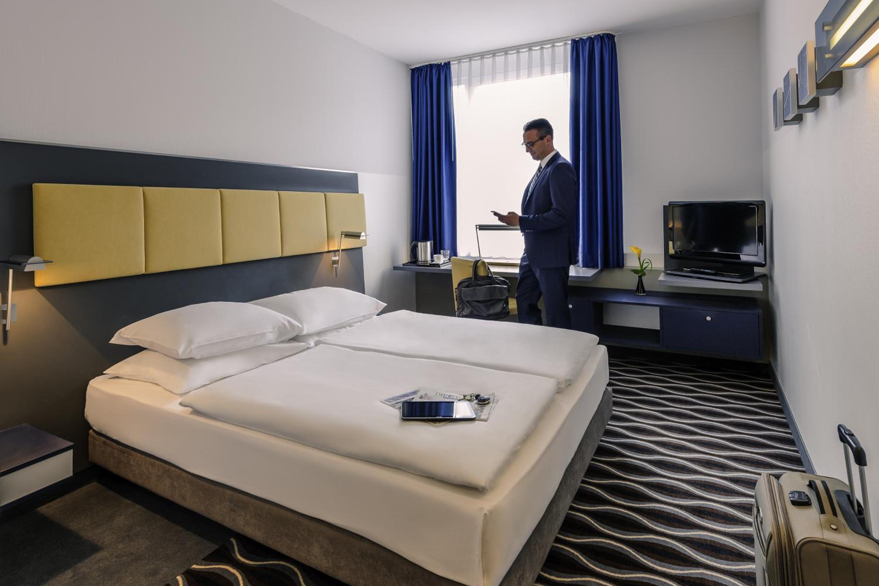 Standard Double Room - Photo 4